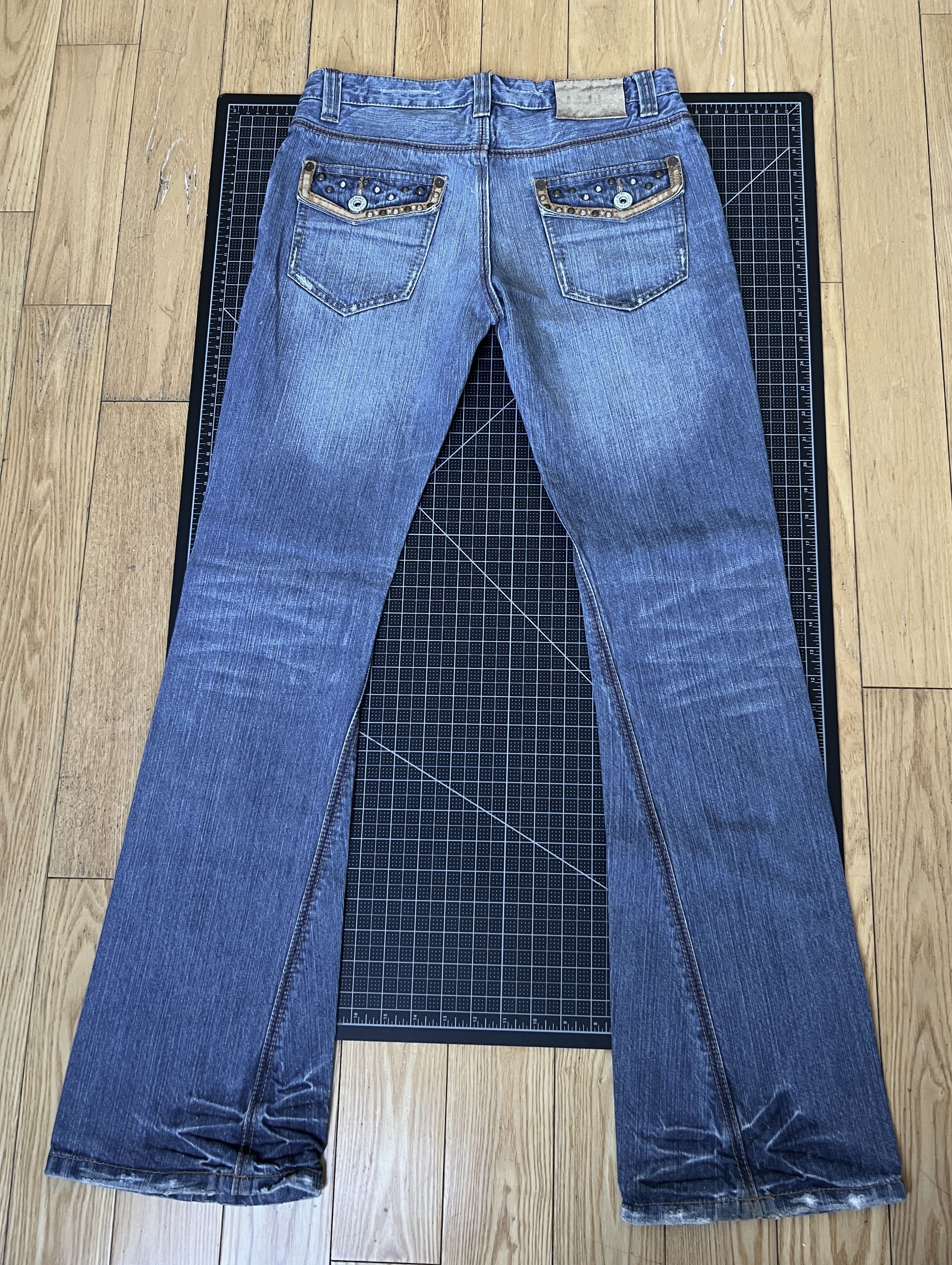 Red Wing VTG 90s Red Wings Slim Flare Jeans with leather + studs Size US 30 / EU 46 - 5 Thumbnail