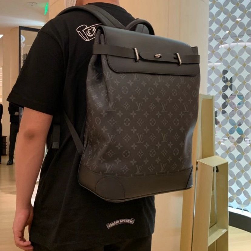 Louis Vuitton Pre-loved Bag Very good condition Size ONE SIZE - 1 Thumbnail