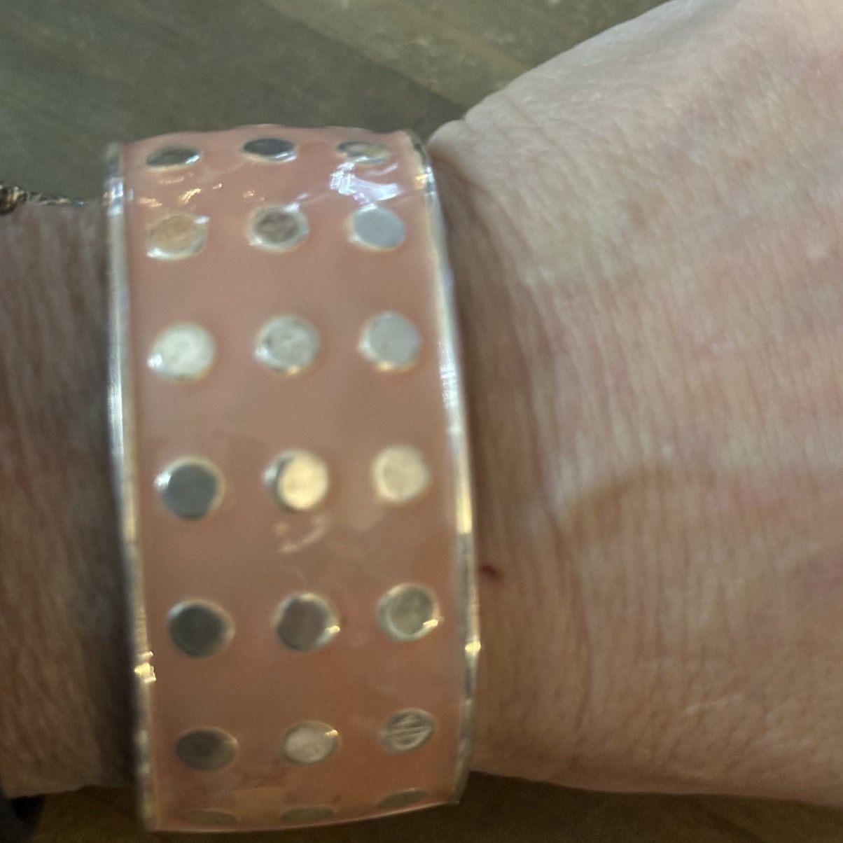 Other Enamel polka dot hinged bangle bracelet Size ONE SIZE - 4 Thumbnail