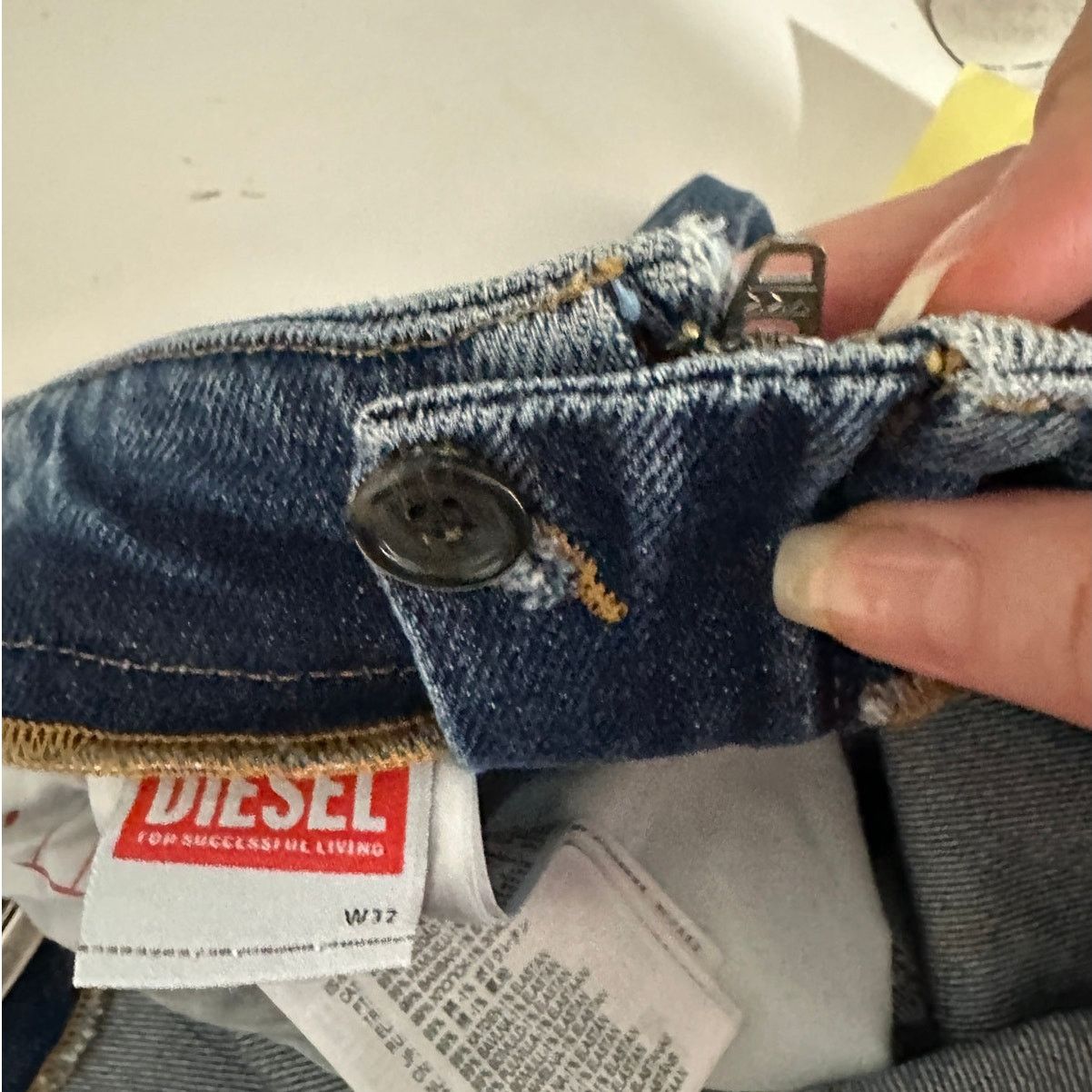 Diesel Rare Diesel Jeans Medium Wash Womens US 32 D Buckle Size 32" / US 10 / IT 46 - 11 Thumbnail
