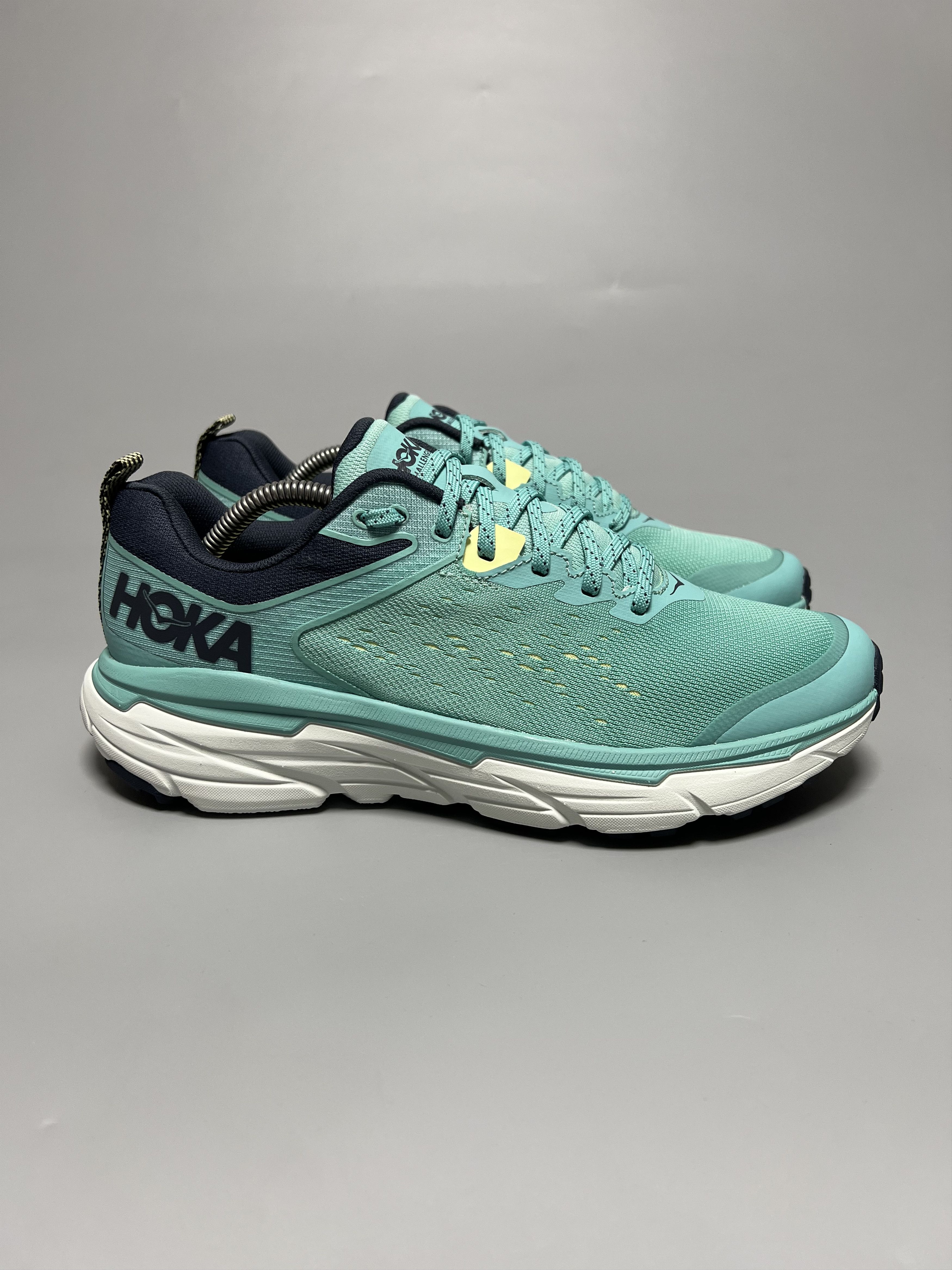 Hoka 9.5B Hoka One One Challenger ATR 6 Running Shoes Gym Walking Size US 9.5 / IT 39.5 - 1 Thumbnail