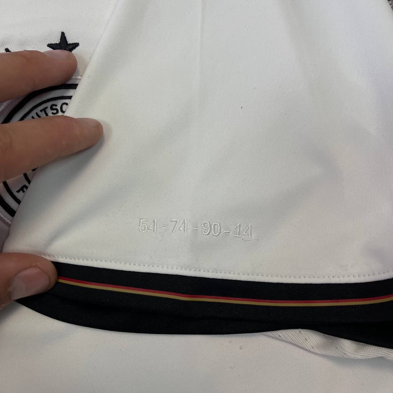Adidas Vintage Adidas Germany Bundesteam Home 2015/2016 Football Size US XXL / EU 58 / 5 - 7 Thumbnail