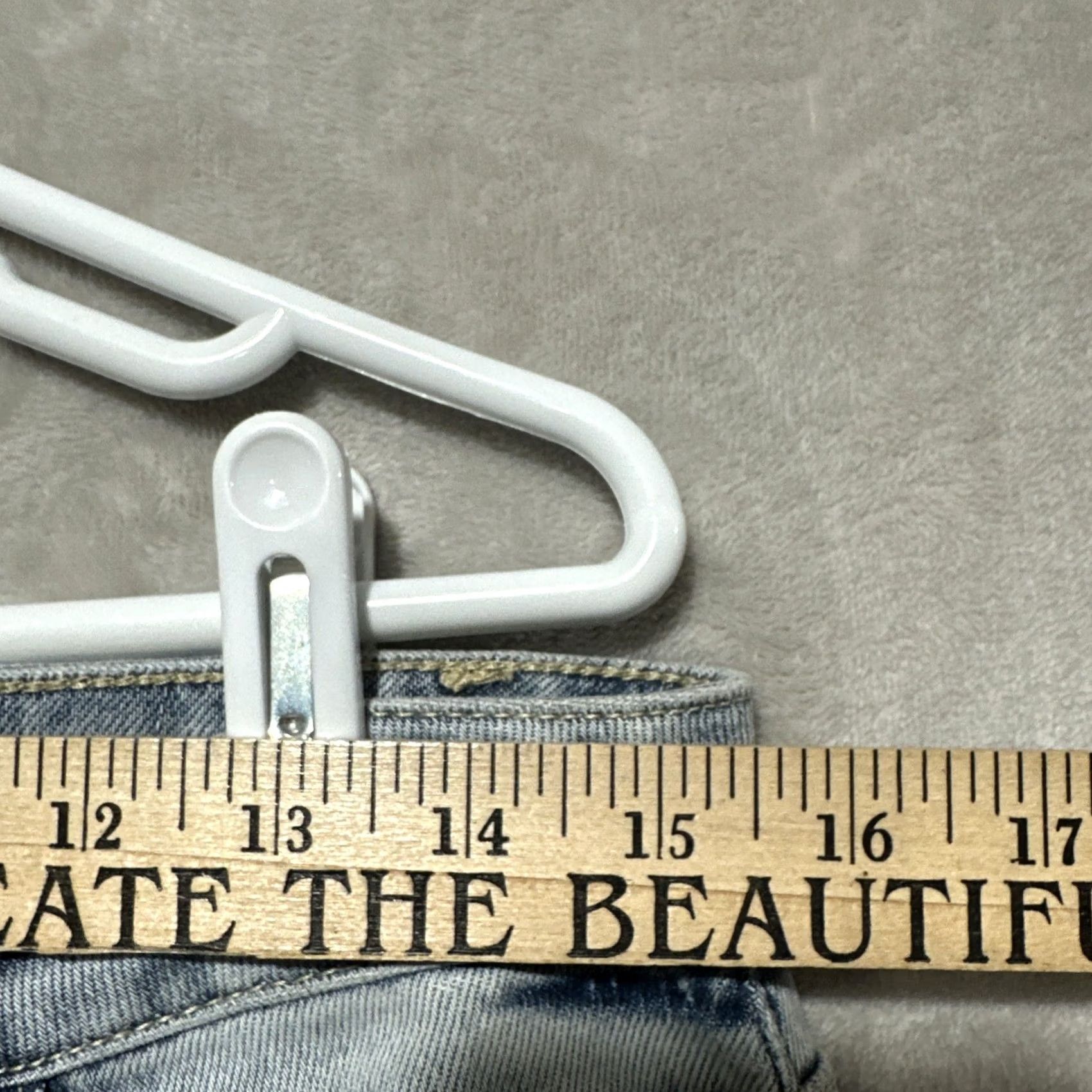 Vintage VINTAGE The Fine Print Women Jeans 28P Cropped High Rise Light Wash Wide Leg Denim Women Jeans 28P Cropped High Rise Light Wash Wide Leg Denim Size 28" / US 6 / IT 42 - 6 Thumbnail