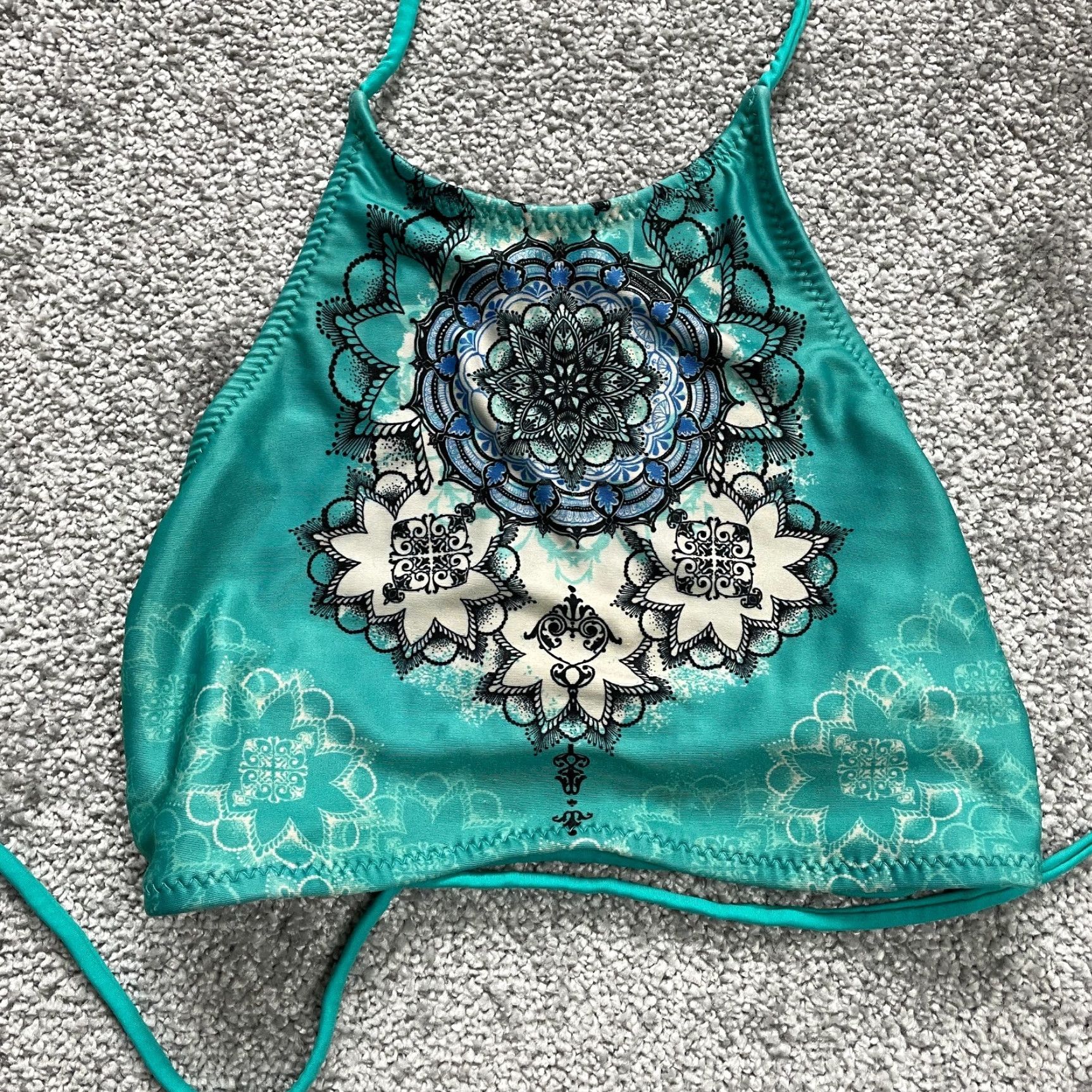 Aeropostale AEROPOSTALE Bikini Top Women's Small Green Mandala Halter Backless Beach Swimwear Top Party 90s? Size S / US 4 / IT 40 - 3 Thumbnail