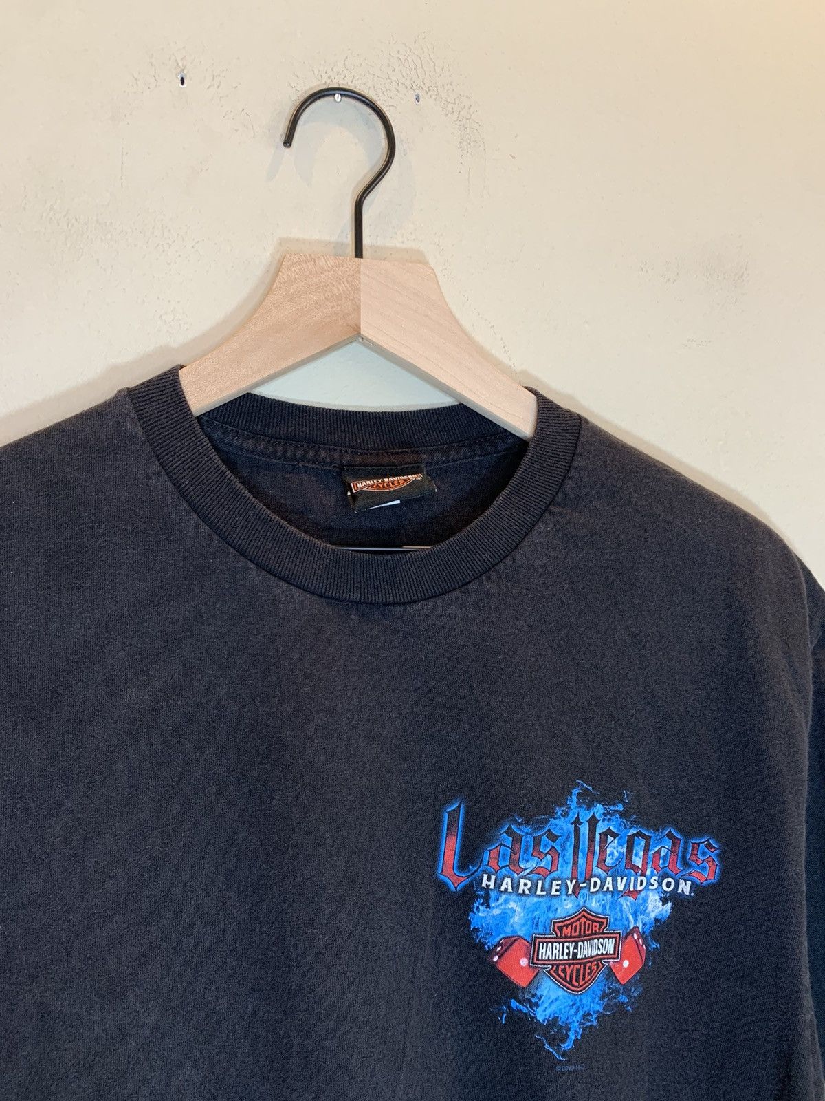 Harley Davidson *RARE* Harley Davidson Pinup Martini Las Vegas Biker T-Shirt Size US L / EU 52-54 / 3 - 4 Thumbnail
