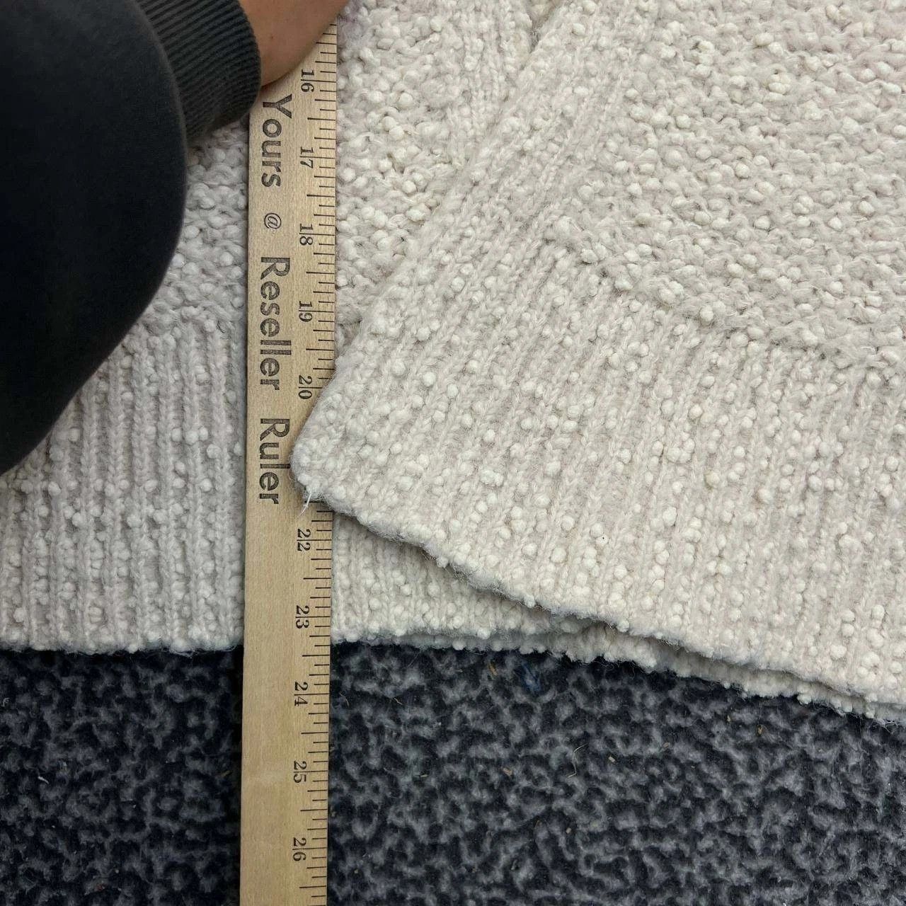 Other Tahari Womens XS Open Front Popcorn Knit Soft Cozy Boho Size XS / US 0-2 / IT 36-38 - 3 Thumbnail