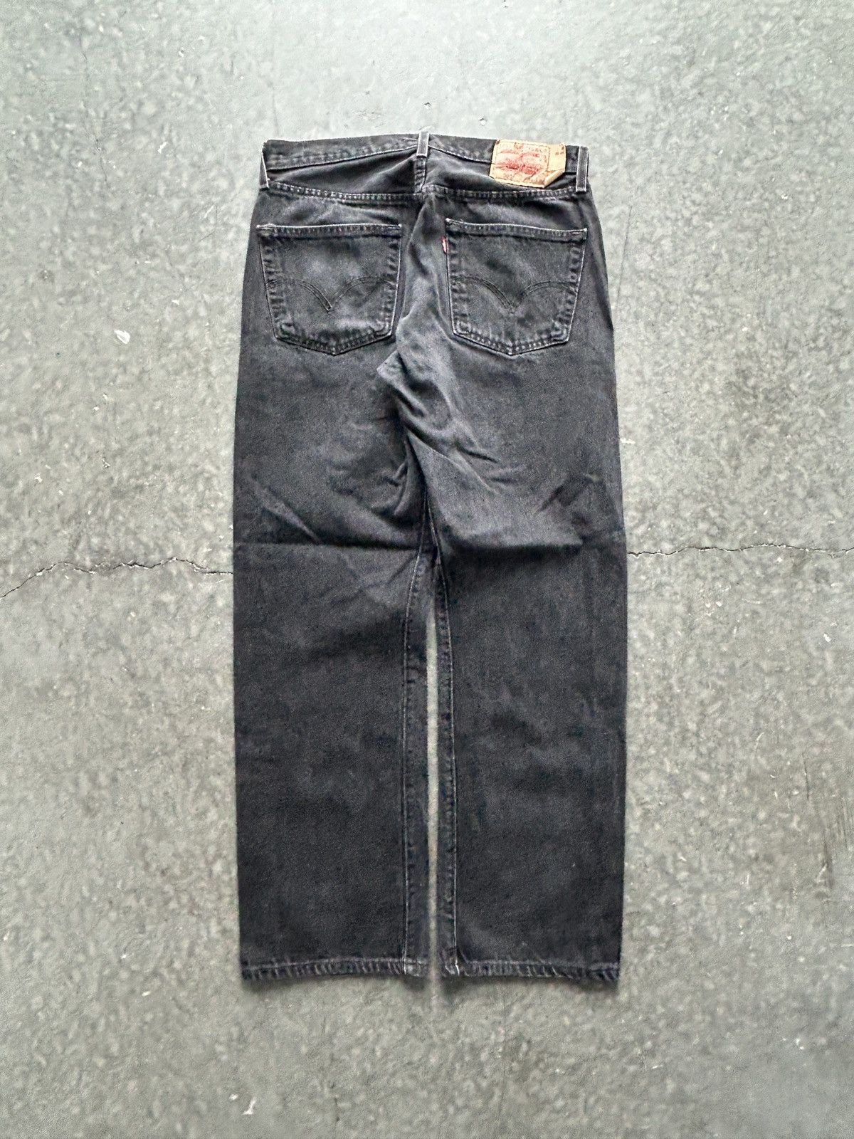Levi's Vintage Y2K Levis 501 Black Denim Jeans 34x32 Size US 34 / EU 50 - 1 Thumbnail