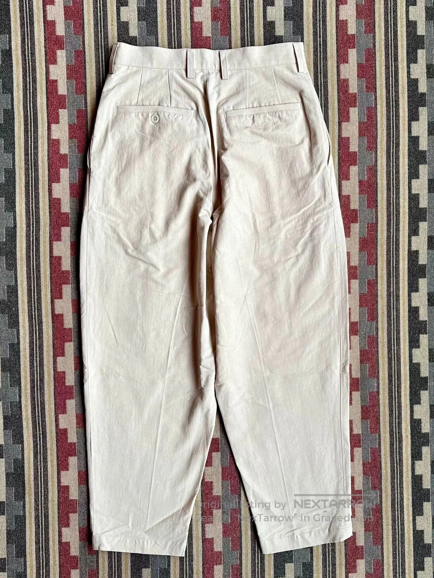 KUON KUON Tapered Trousers in Beige Color. Size US 26 / EU 42 - 2 Thumbnail