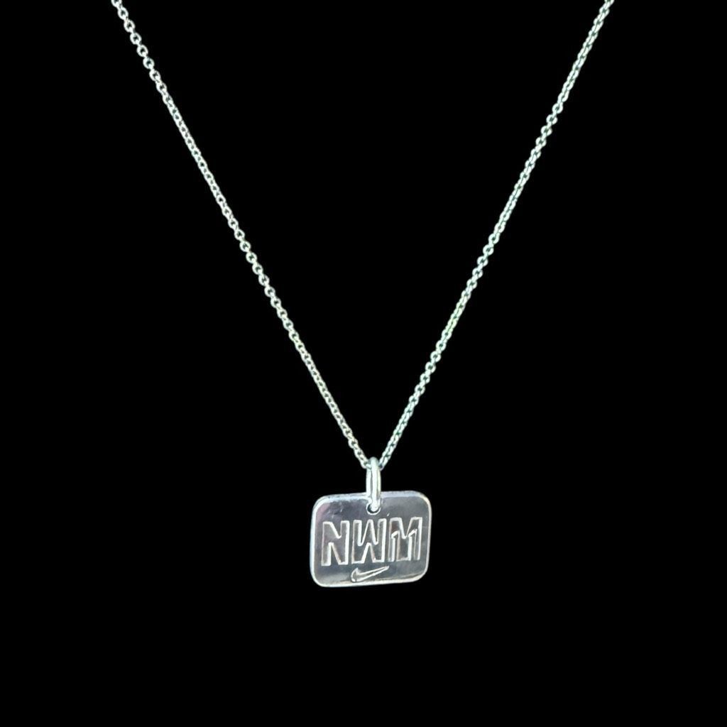 Tiffany & Co. TIFFANY & CO. Jewelry NIKE Womens Marathon Pendant Necklace Size ONE SIZE - 4 Thumbnail