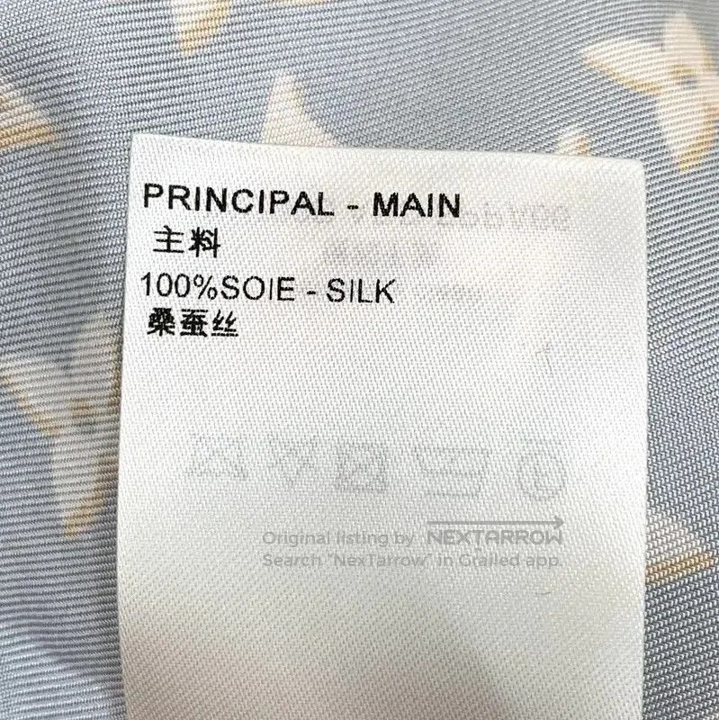 Other Louis Vuitton Light Blue Silk Women's Shorts . Size 22" - 8 Thumbnail