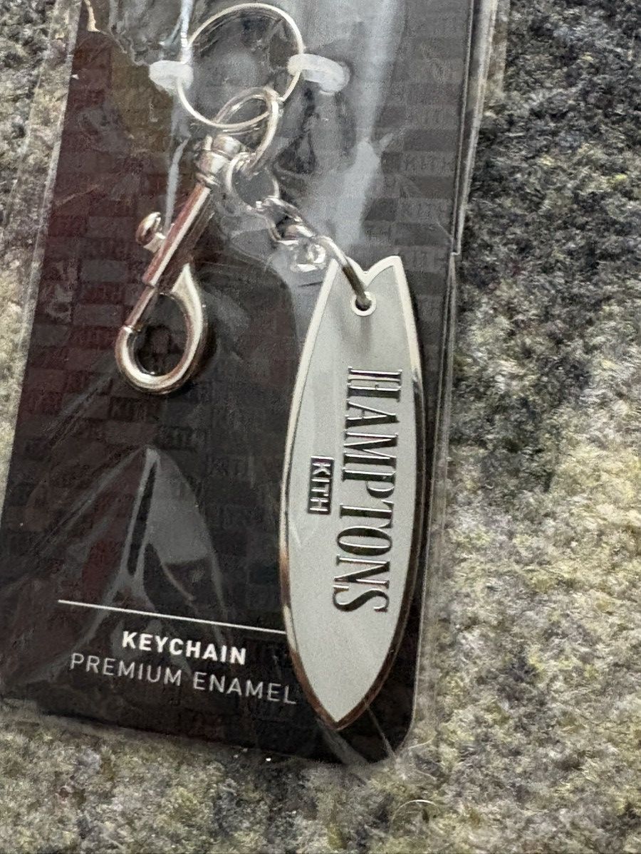 Kith Kith Hamptons Surfboard Keyring Size ONE SIZE - 1 Thumbnail
