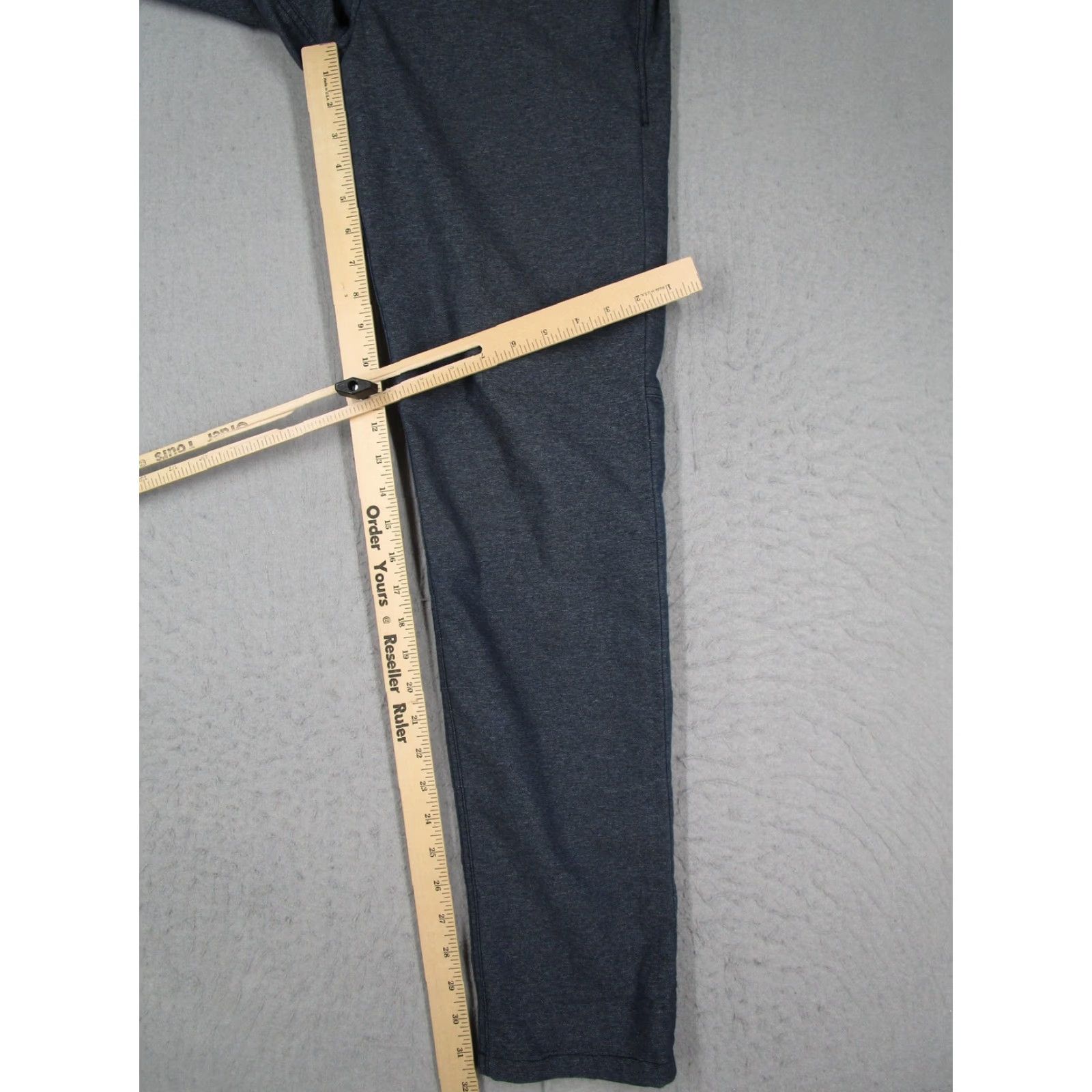 Lululemon Lululemon Pants Mens 32 Blue 5 Pocket Stretch Slim Tapered Canvas LM5609S Chino Casual Mens Slim Tapered 5-Pocket Blue Size US 32 / EU 48 - 6 Thumbnail