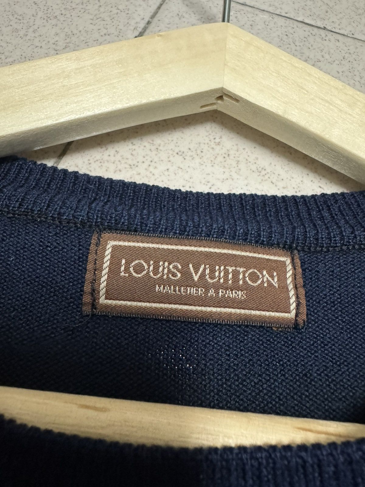 Louis Vuitton VINTAGE LOUIS VUITTON MONOGRAM KNITTED TOP SHIRT Size M / US 6-8 / IT 42-44 - 5 Thumbnail