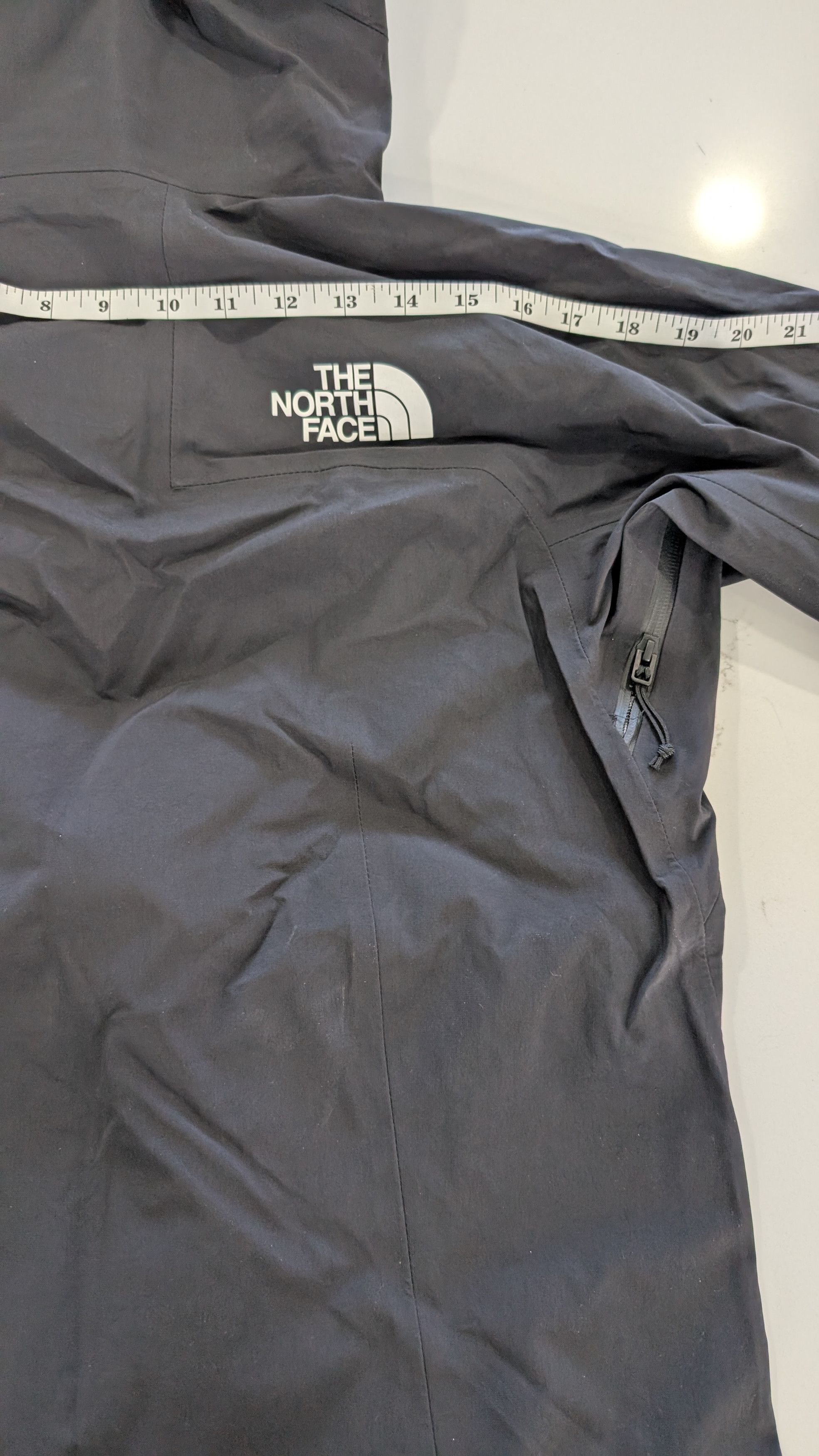 The North Face The North Face Summit Series Chamlang FUTURELIGHT Jacket M Size M / US 6-8 / IT 42-44 - 19 Thumbnail