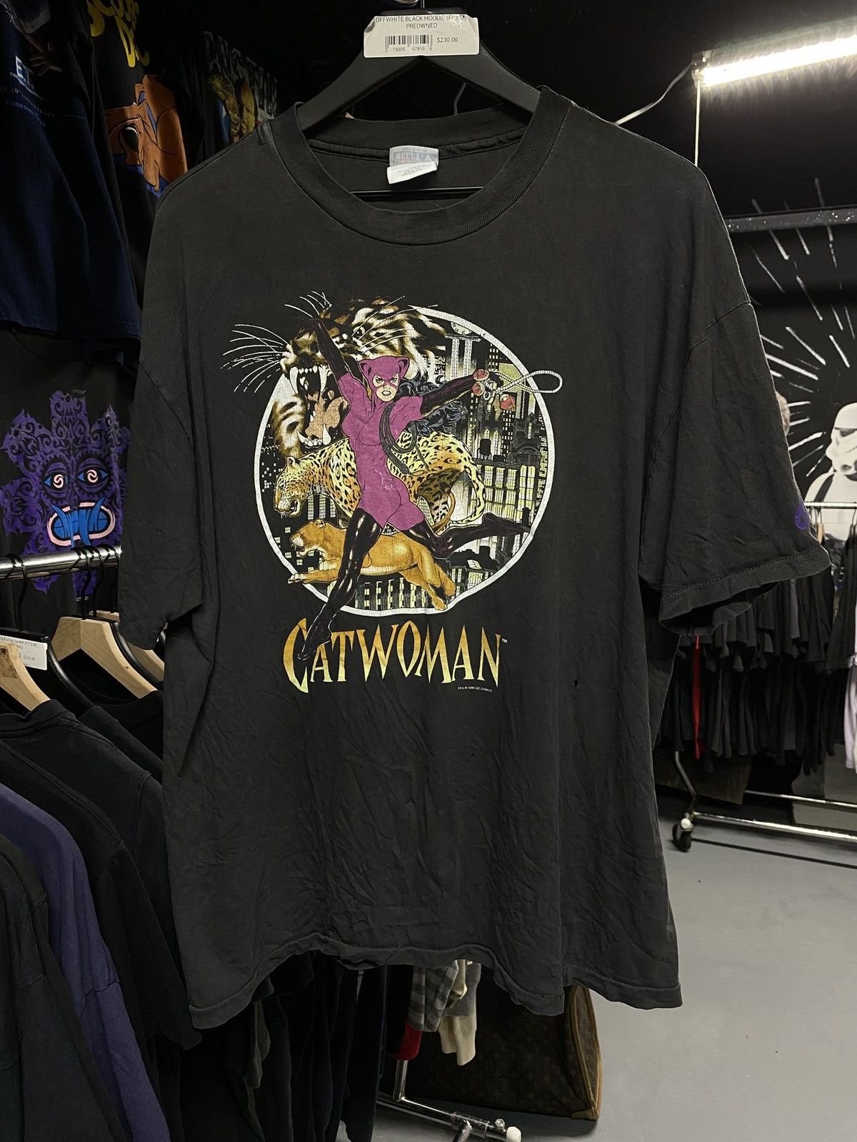 Vintage Vintage 1995 Cat Women T-Shirt Vtg Dc Comics Tee XLarge Size US XL / EU 56 / 4 - 1 Thumbnail