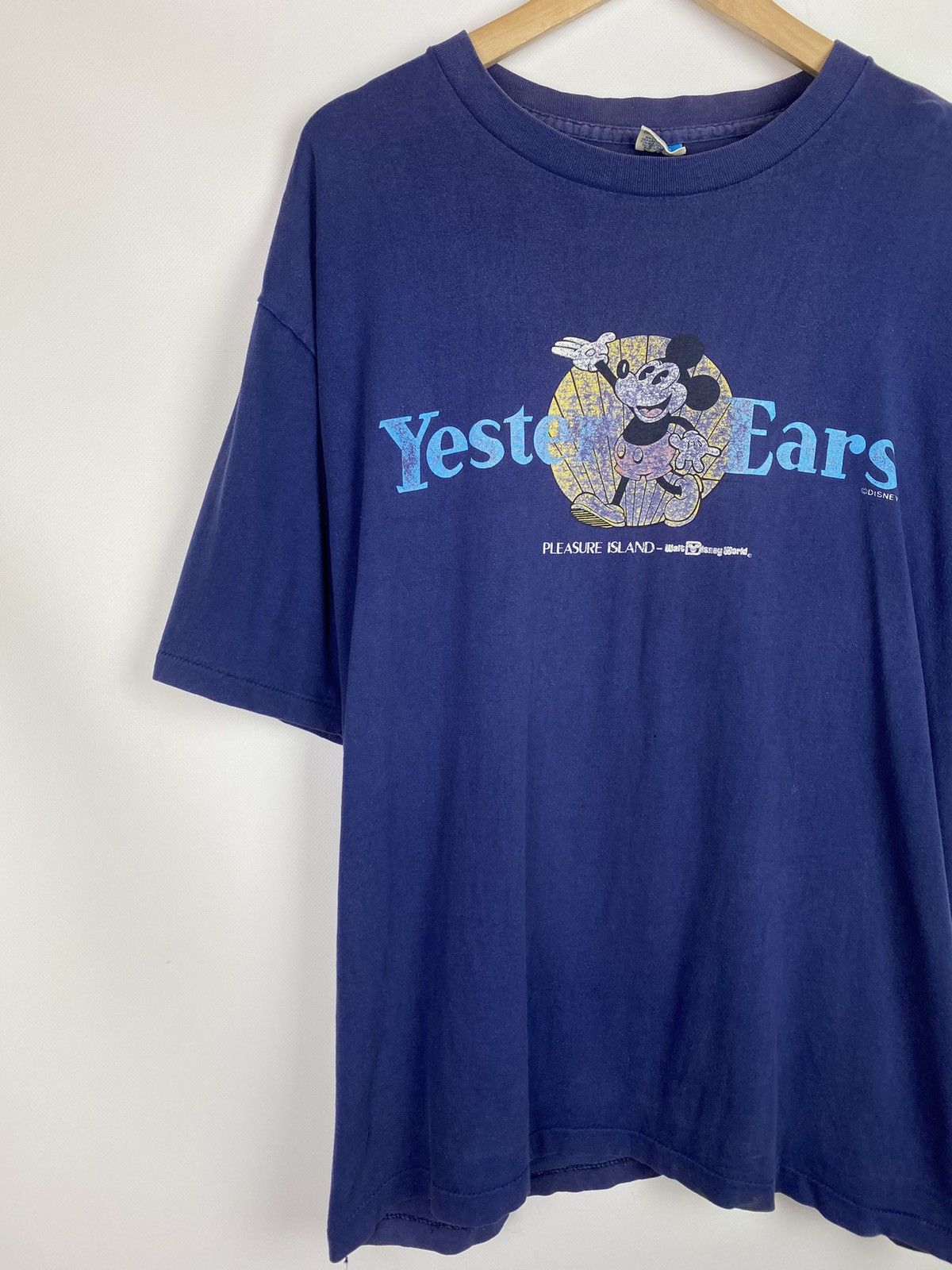 Disney VTG Walt Disney Mickey Mouse Unisex t shirt one size Size US M / EU 48-50 / 2 - 4 Thumbnail