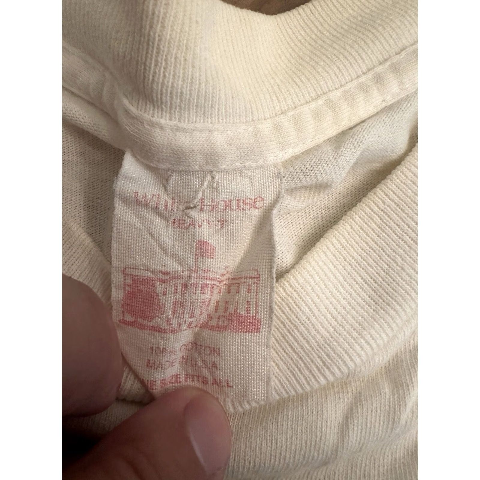Vintage VINTAGE 1991 San Diego Zoo Cartoon Funny Sleep Shirt Womens White Giraffe Sea Sick One Size Sleepwear Size ONE SIZE - 5 Thumbnail