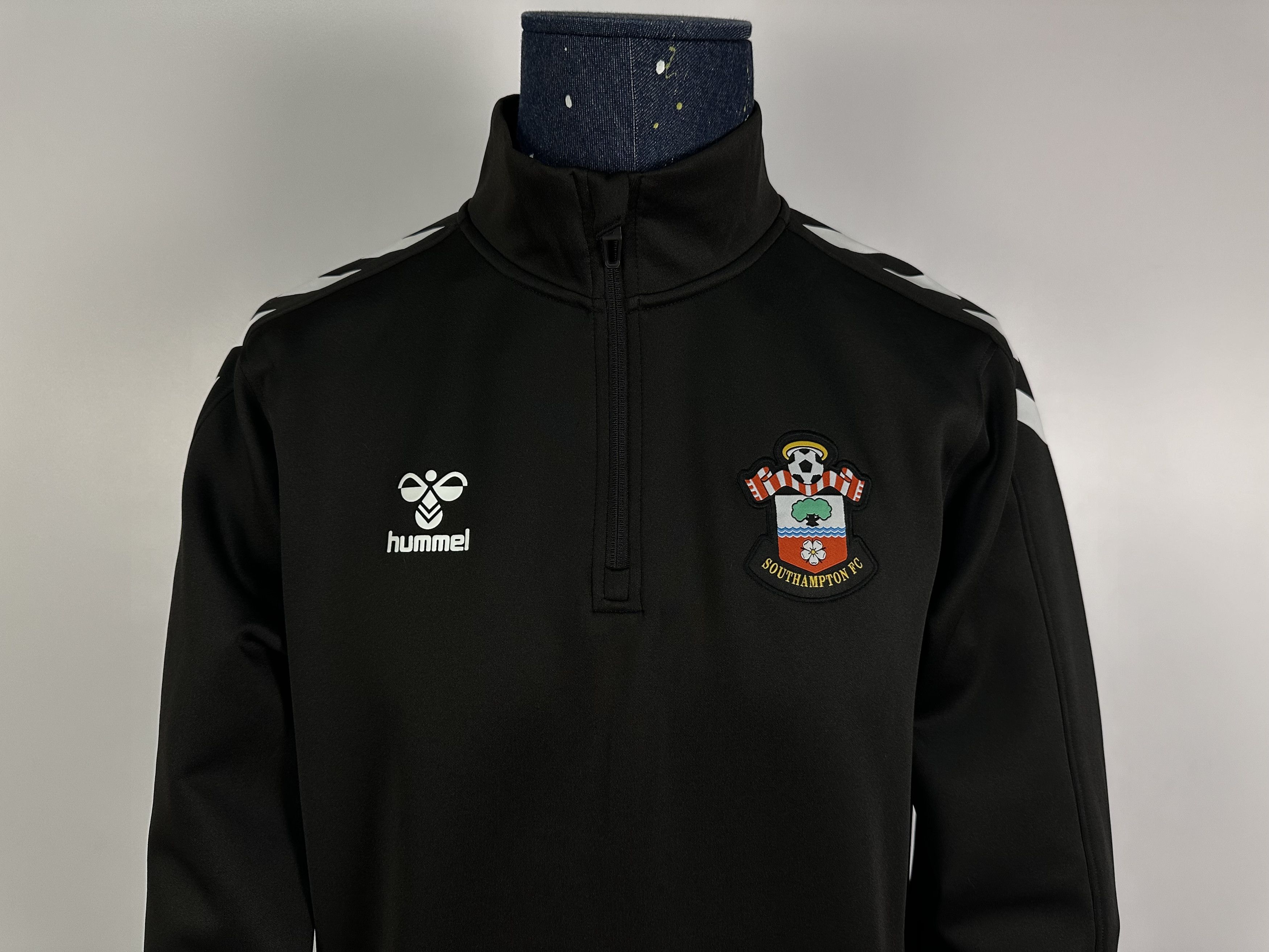 Hummel Southampton Training Football Long Sleeve 1\4 Zip Jacket Size US M / EU 48-50 / 2 - 5 Thumbnail