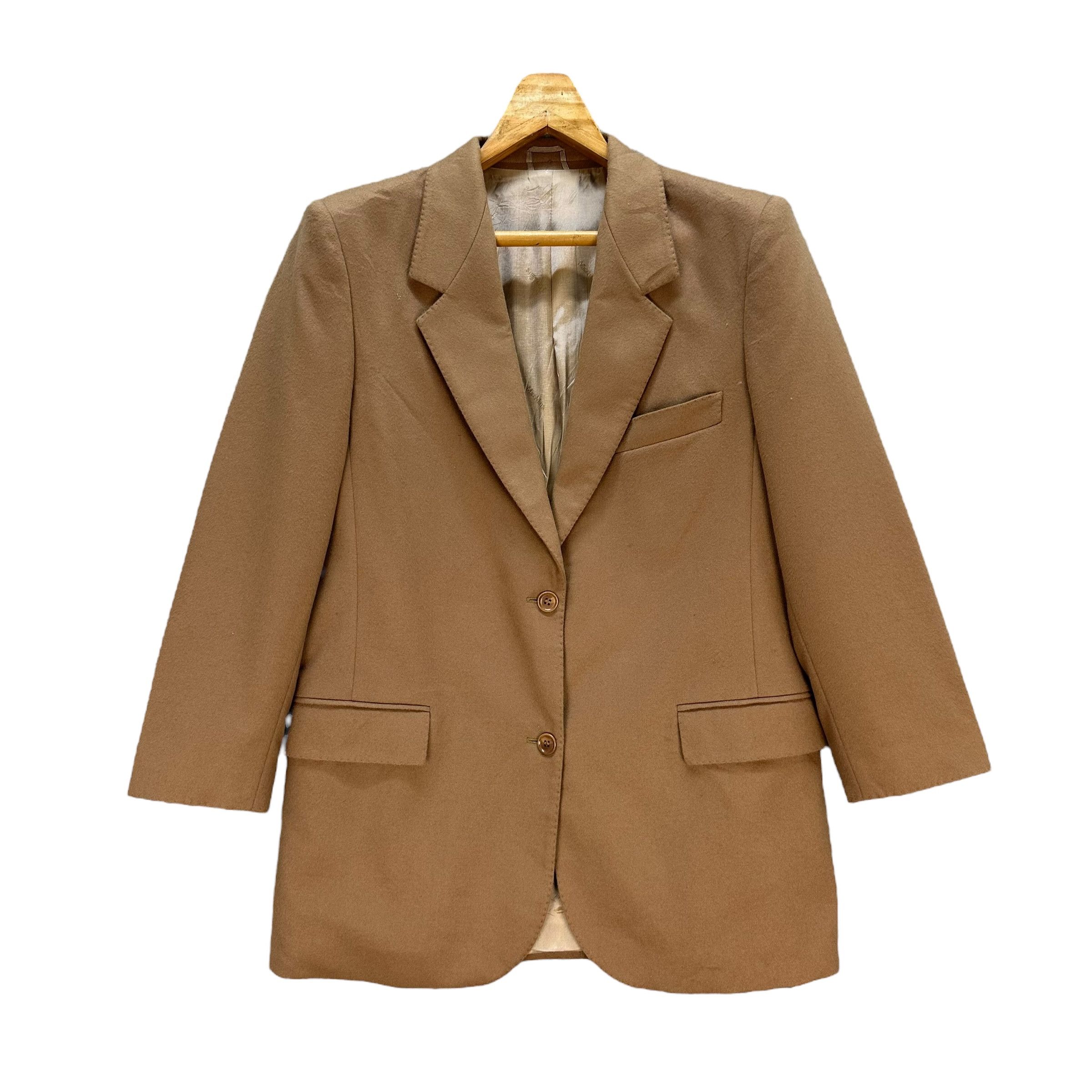 【送料&関税込】Camel Wool Blend Kitten Blazer Max Mara Max Mara Camel Wool Blend Kitten Blazer | Grailed