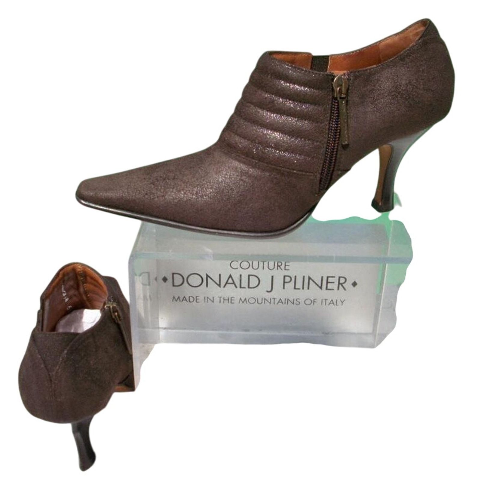 Donald Pliner Donald Pliner Metallic Suede Leather Bootie Elastic $295 NWT Size US 8 / IT 38 - 4 Thumbnail