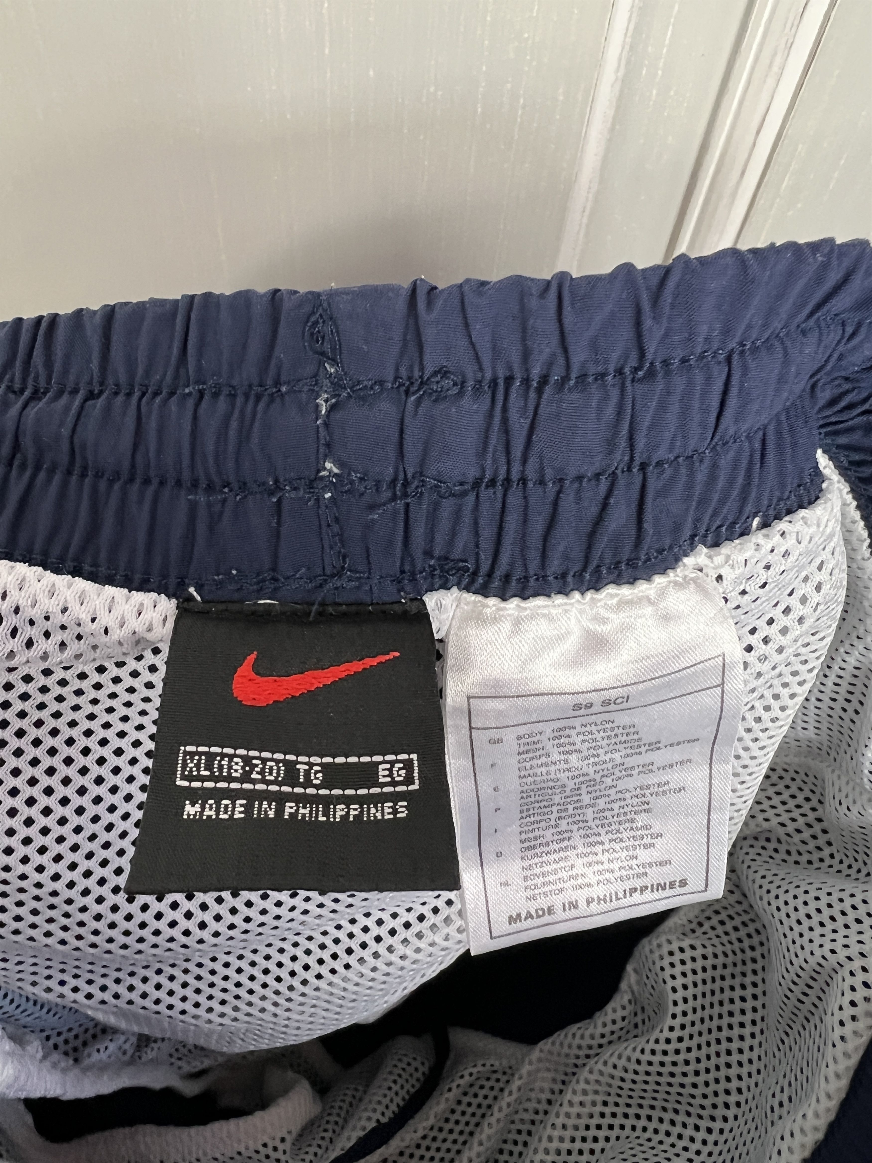 Nike × Vintage VINTAGE NIKE SWOOSH SHORTS 90S Size US 28 / EU 44 - 4 Thumbnail