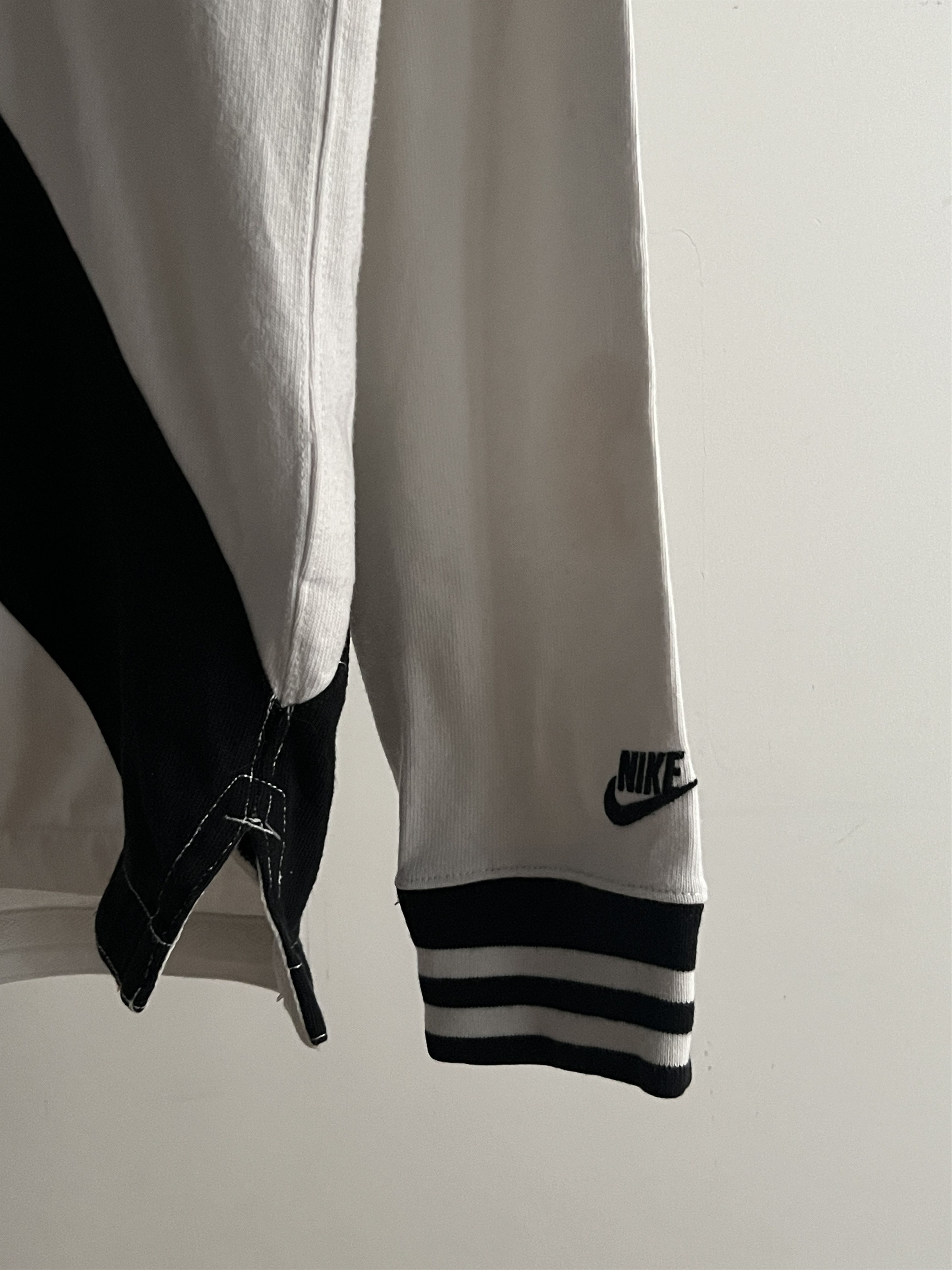 Nike Vintage Nike Rugby Golden England 10 Long Sleeve Size US S / EU 44-46 / 1 - 5 Thumbnail