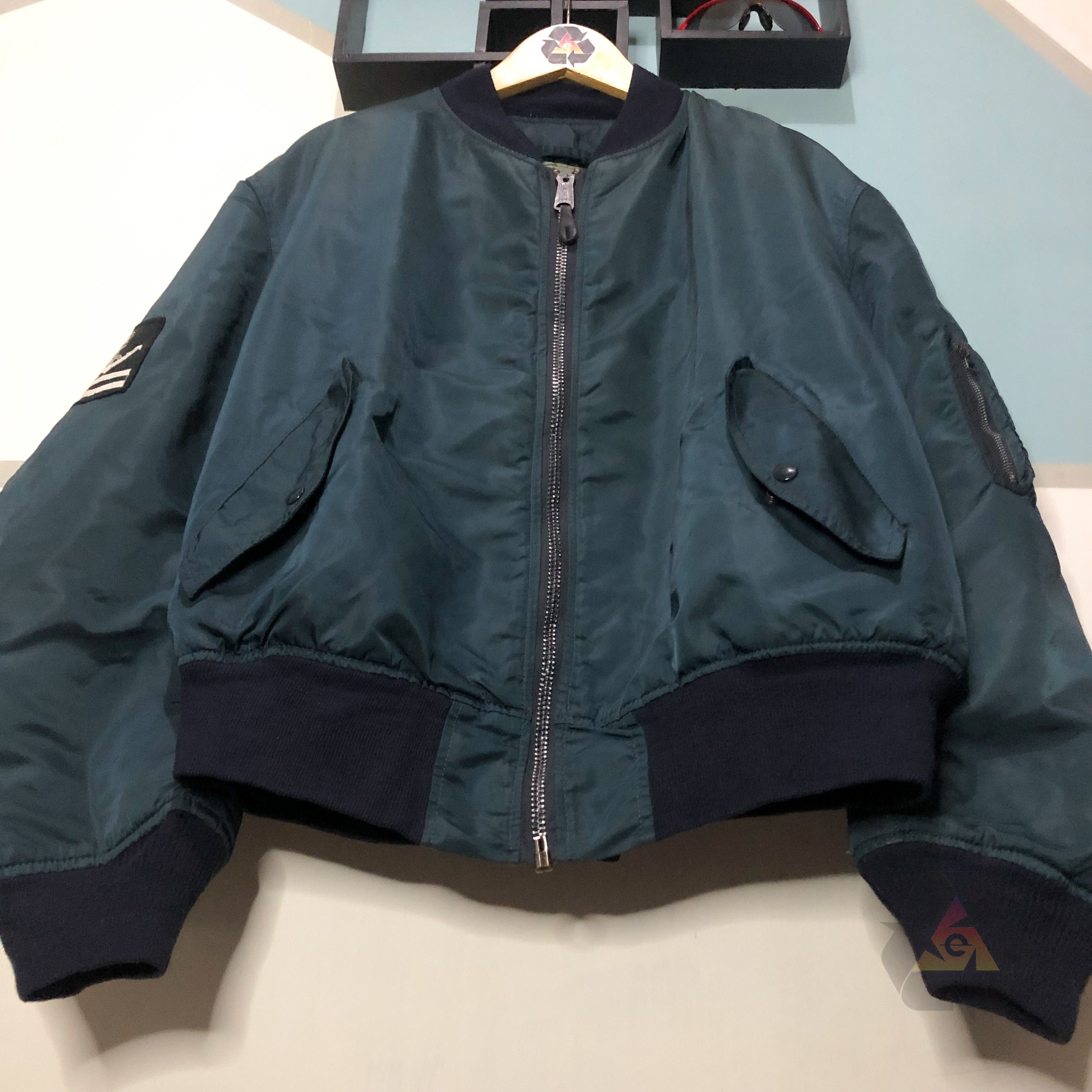 Alpha Industries Vintage Alpha Industries Flayer's Mil-J-82790J USAF MA-1 Size US XL / EU 56 / 4 - 4 Thumbnail