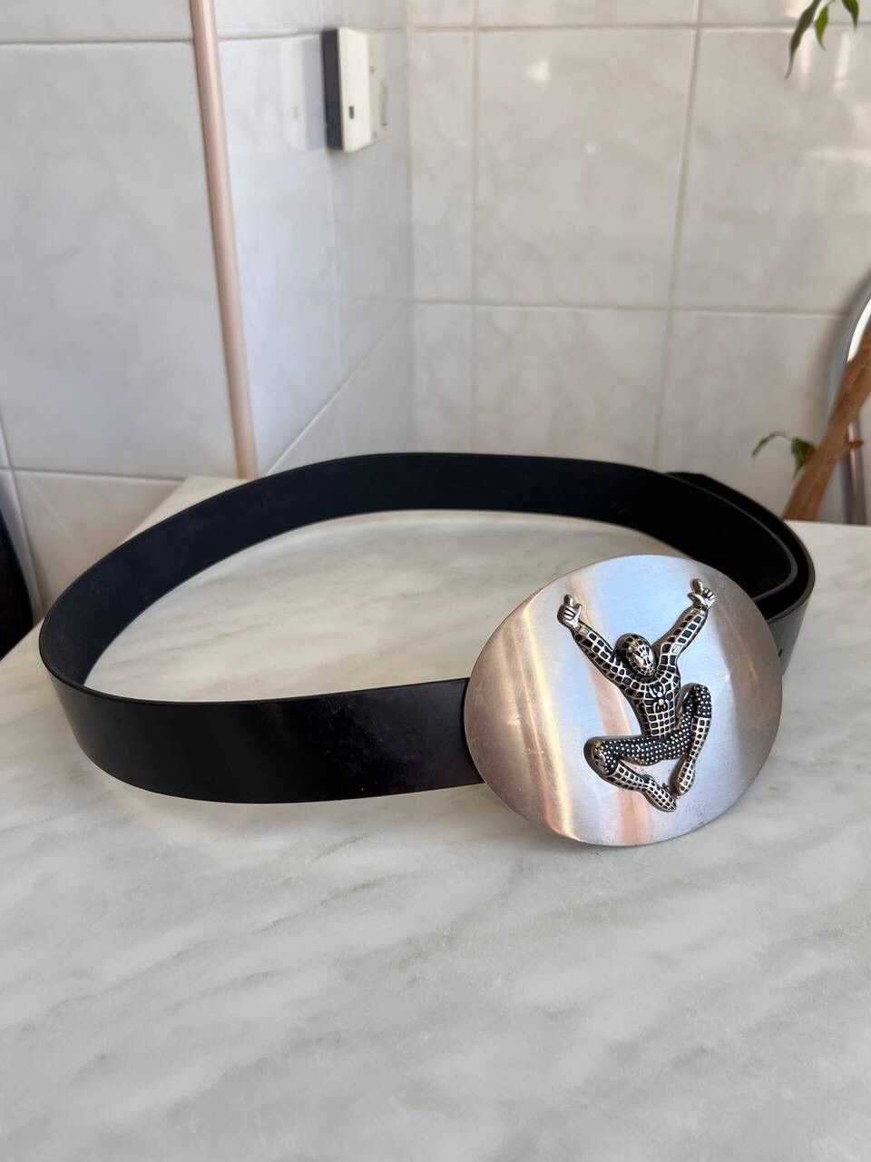 Japanese Brand × Vintage Vintage Spider Man Huge Big Buckle Belt y2k style hype Size ONE SIZE - 4 Thumbnail