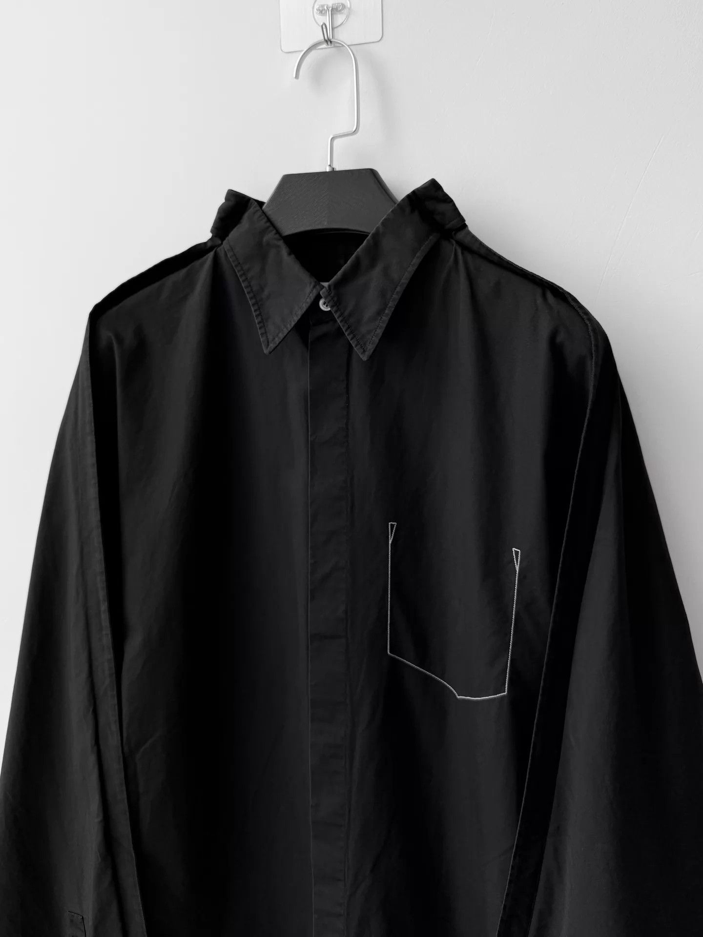 Maison Margiela Maison Margiela Topstitch Batwing Shirt Black 38 Size US S / EU 44-46 / 1 - 4 Thumbnail