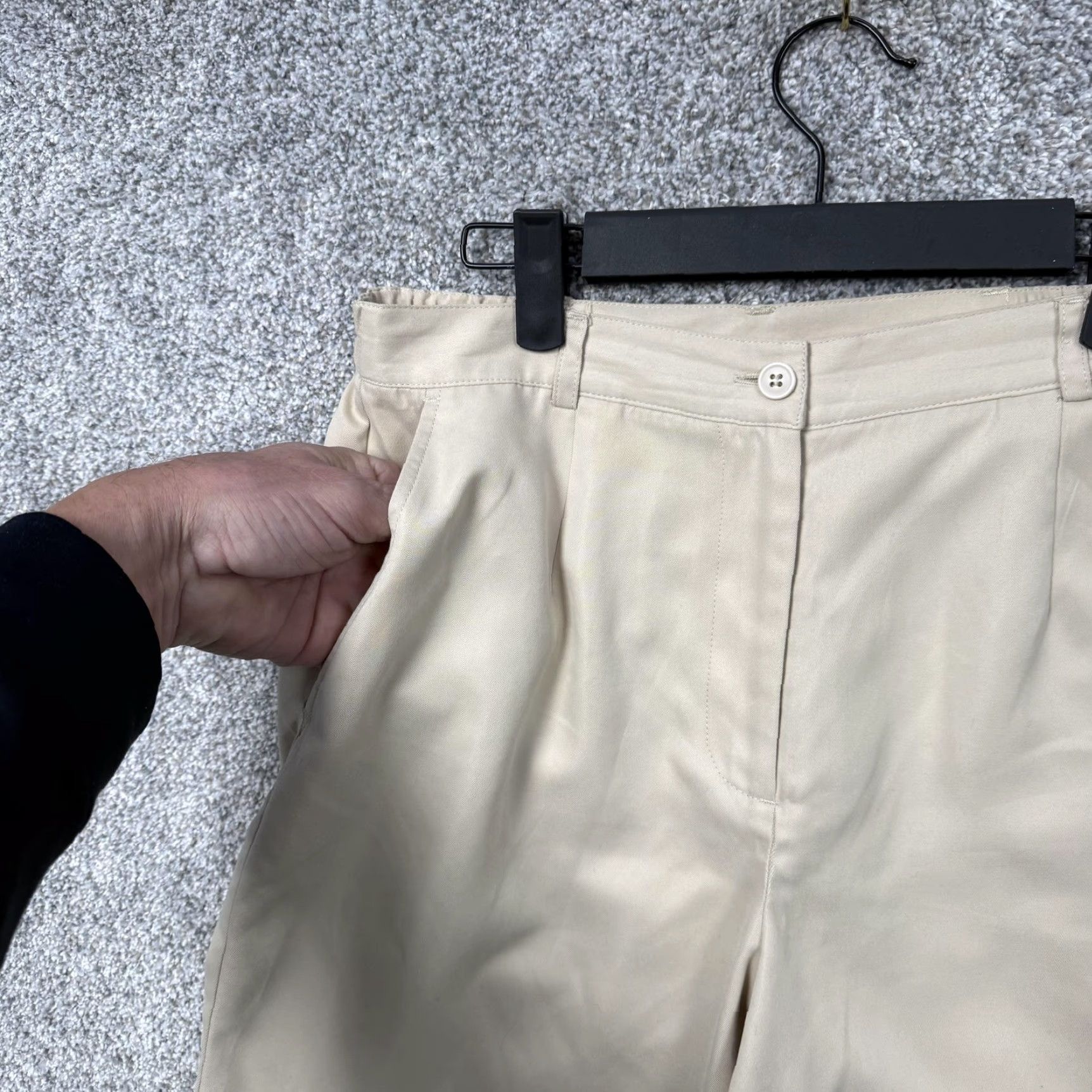 Vintage VINTAGE Appleseed's 8P Beige Pleated Dress Pants Straight Leg Women's Petite - Elastic Waist Pockets Polyester 26.5in Inseam Men/Women? Size 30" / US 8 / IT 44 - 6 Thumbnail