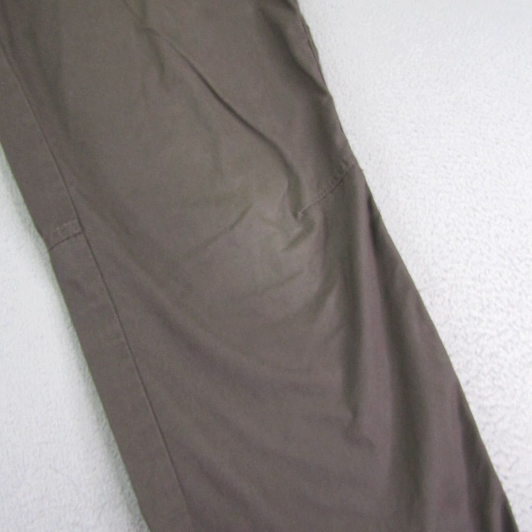 Vintage VINTAGE Craghoppers Pants Mens 36x32 Black Cargo Pants Outdoor Lightweight Cargo Pants Mens 36 Black Regular Pockets Size US 36 / EU 52 - 6 Thumbnail