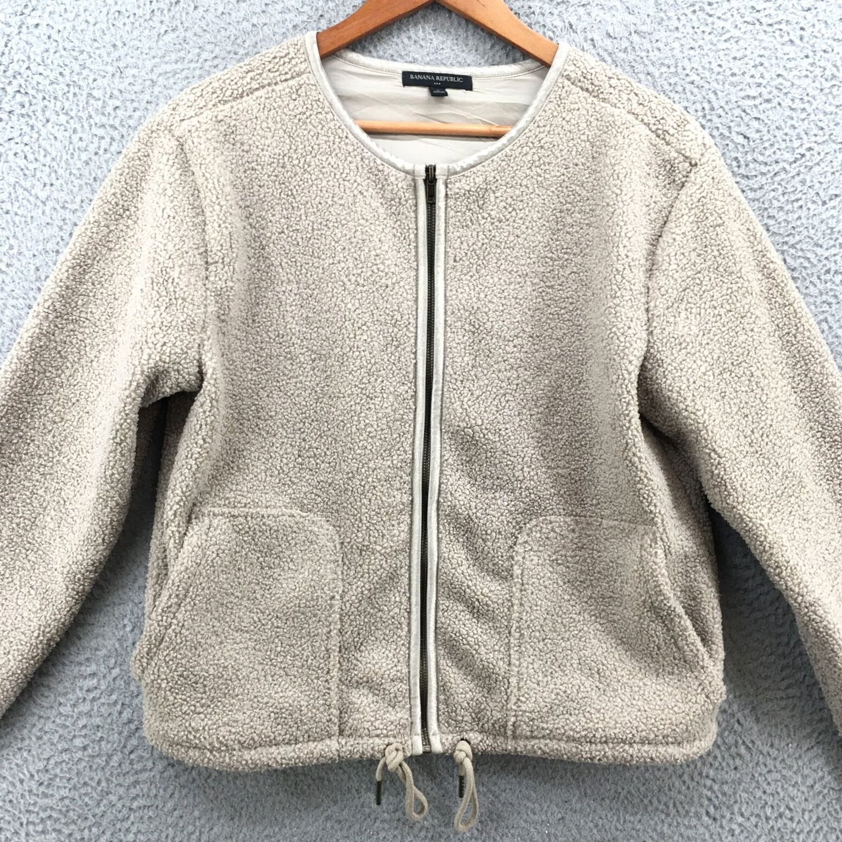 Banana Republic Banana Republic Fuzzy Zip Up Jacket Womens S Beige Long Sleeve Pockets Crew Neck - Casual, Workwear Size S / US 4 / IT 40 - 2 Thumbnail
