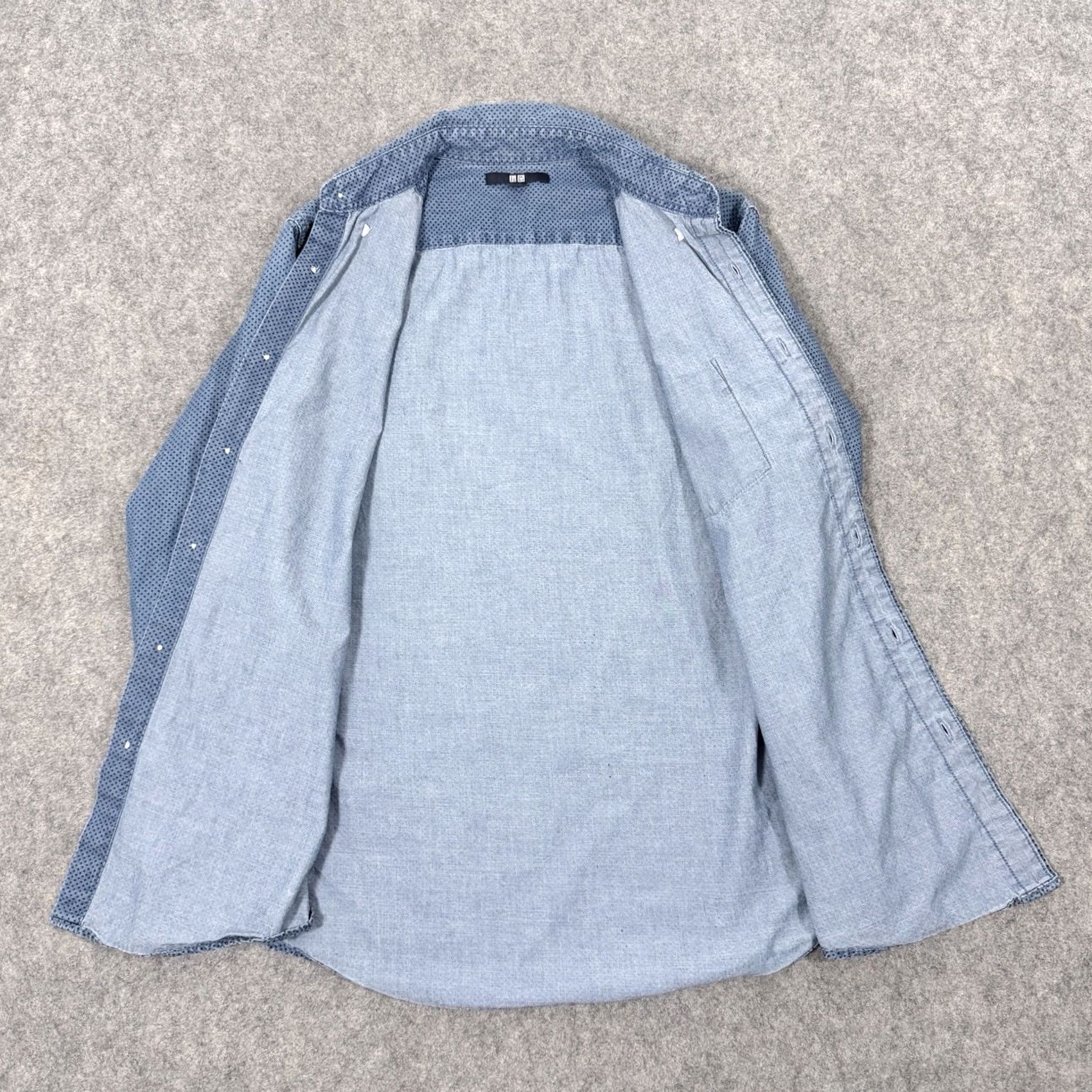Uniqlo Uniqlo Men's Button-Down Shirt Long Sleeve Casual Blue Size XS Pocket Collar Fit Size US XS / EU 42 / 0 - 4 Thumbnail