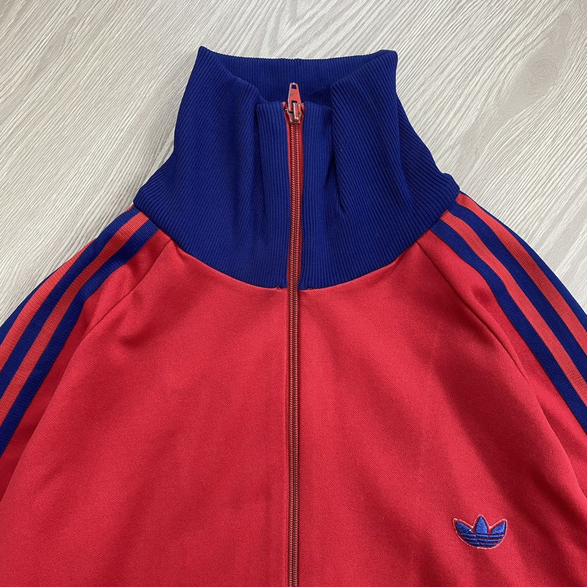 Adidas × Japanese Brand × Vintage Vintage Adidas Descente Blue Track Jacket Rare Size US L / EU 52-54 / 3 - 5 Thumbnail