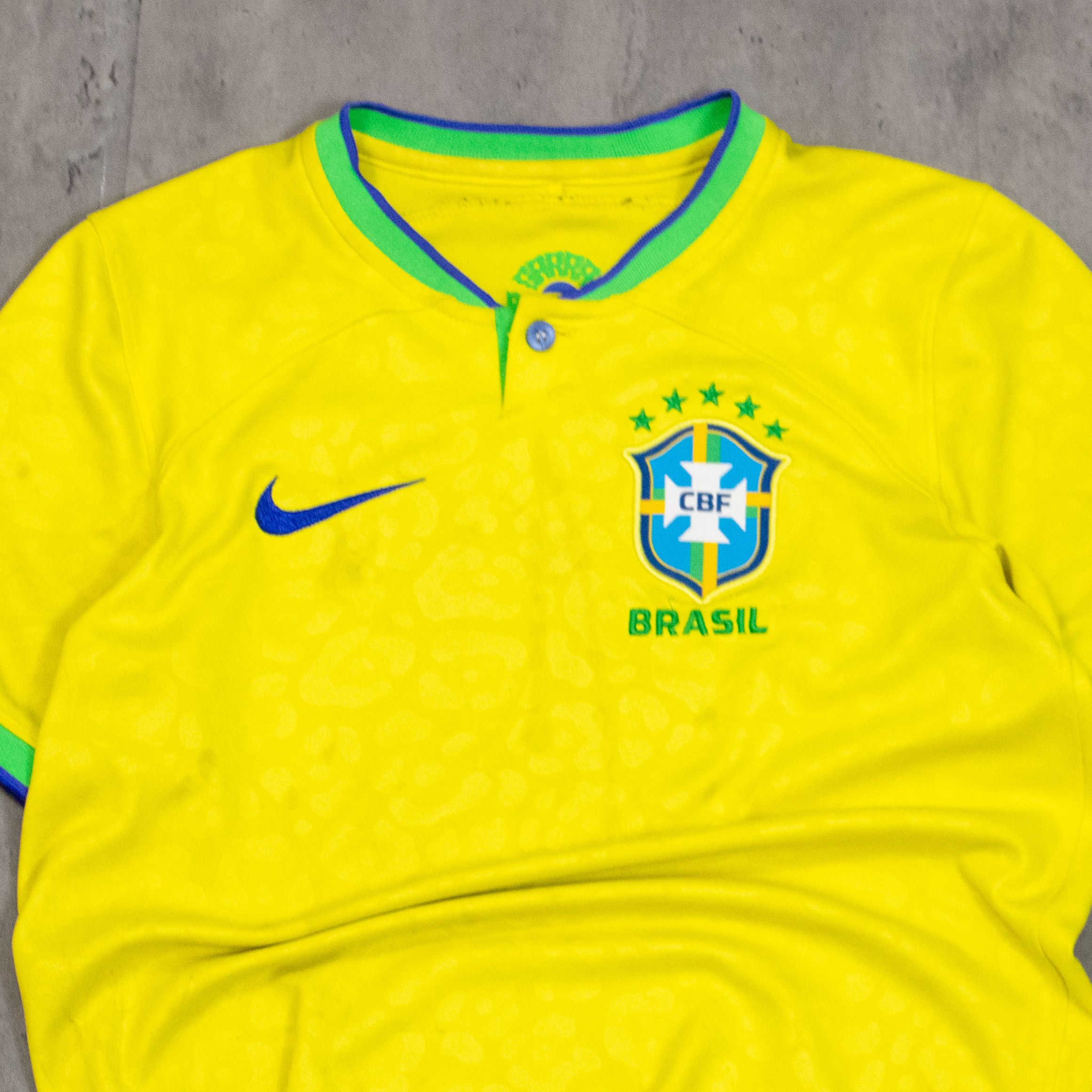Nike Y2K 2000's 00's Nike Brazil Home Yellow Pattern Jersey Size US XS / EU 42 / 0 - 3 Thumbnail