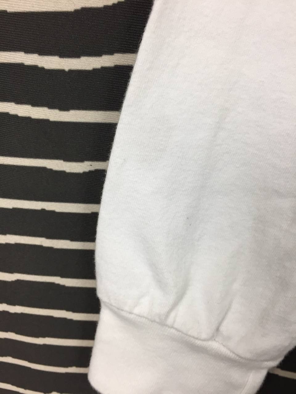Japanese Brand X-girl Japan Box Logo Vertical Back Print Long Sleeve Tee Size US S / EU 44-46 / 1 - 13 Thumbnail