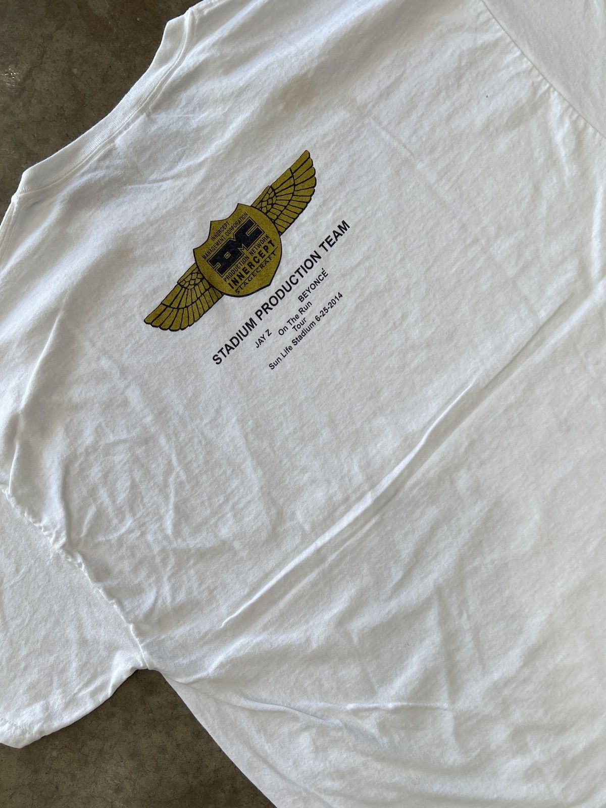 Band Tees × Vintage Jay Z Beyonce On The Run Tour Production Team Tee XL Size US XL / EU 56 / 4 - 1 Thumbnail