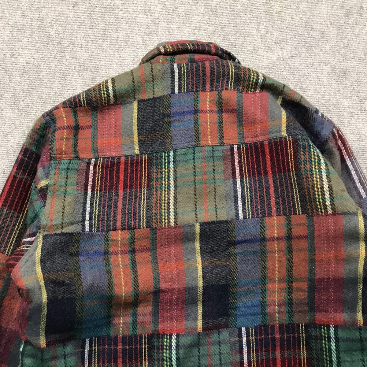 Designer × Flannel × Japanese Brand FLANNEL TASSFINDER DESIGN PATCHWORK BUTTON FLEECE JACKET Size US L / EU 52-54 / 3 - 7 Thumbnail