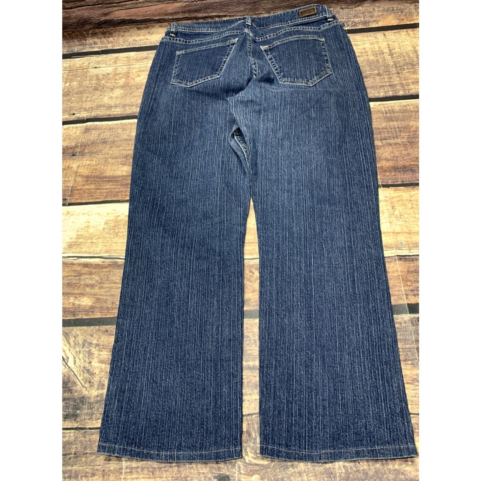 Lee Lee Riders Women's Blue Jeans Straight Leg Jean Size 16P 34 x 27 Stretch Denim 5-Pocket Belt Loops Classic Vintage No N/A Size 38" / US 16 / IT 52 - 3 Thumbnail