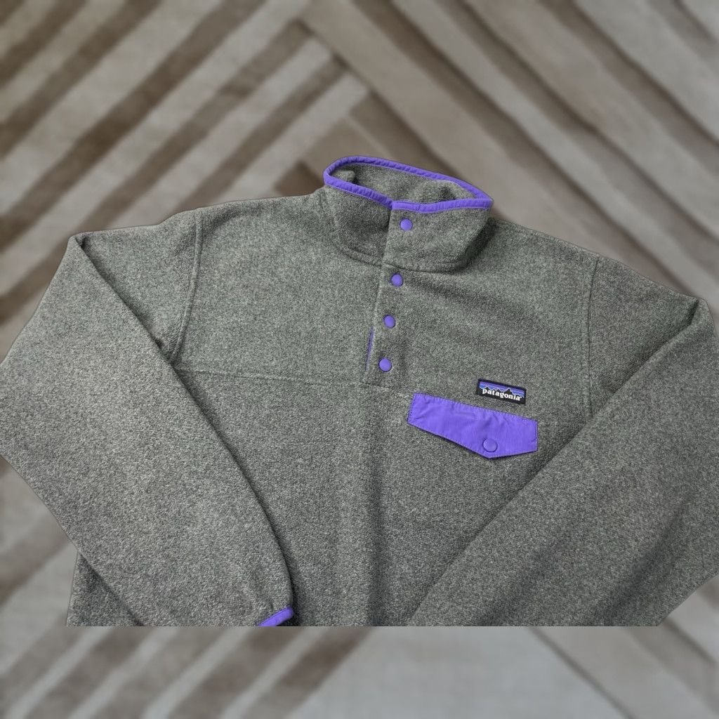 Patagonia Patagonia Synchilla Fleece Jacket Womens Size S Gray Purple Snap-T Size S / US 4 / IT 40 - 1 Thumbnail