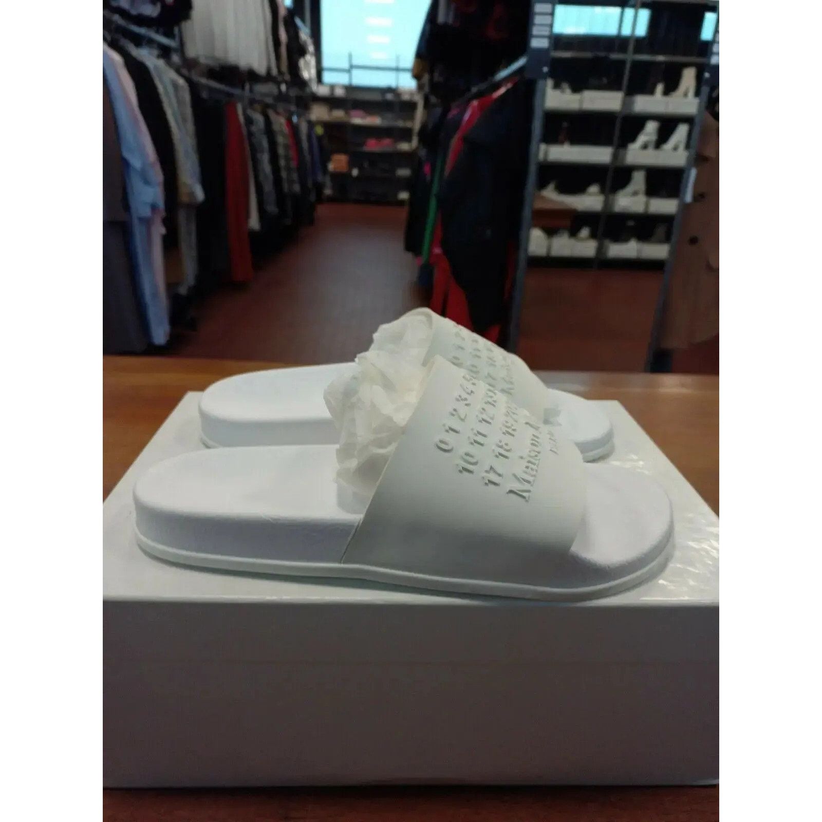 Maison Margiela Slipper S57WX0024 in White Size US 8 / EU 41 - 2 Thumbnail
