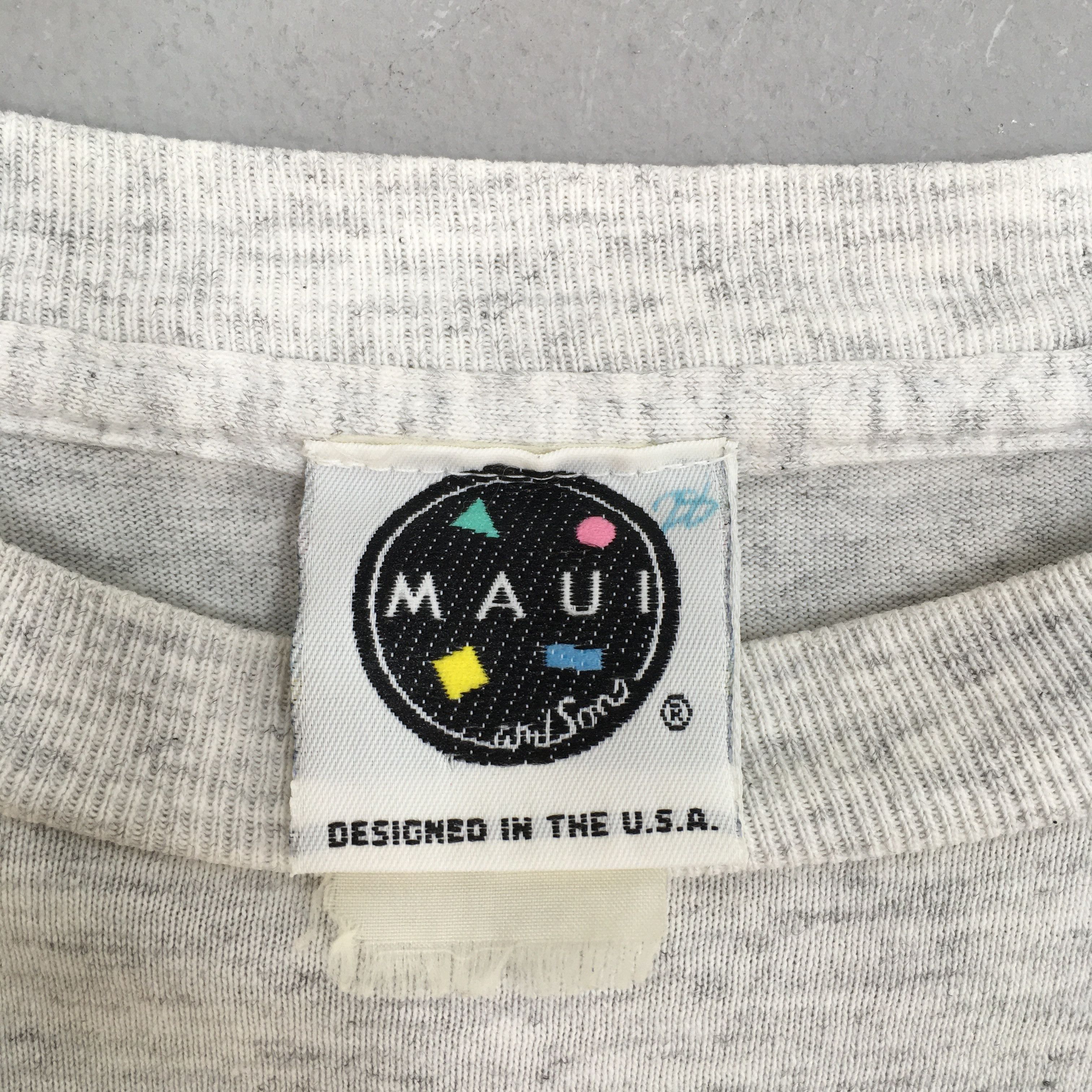 Maui and Sons × Ron Jon Surf Shop Vintage 90's Maui & Sons Sharks Surfing T shirt Medium Size US M / EU 48-50 / 2 - 4 Thumbnail