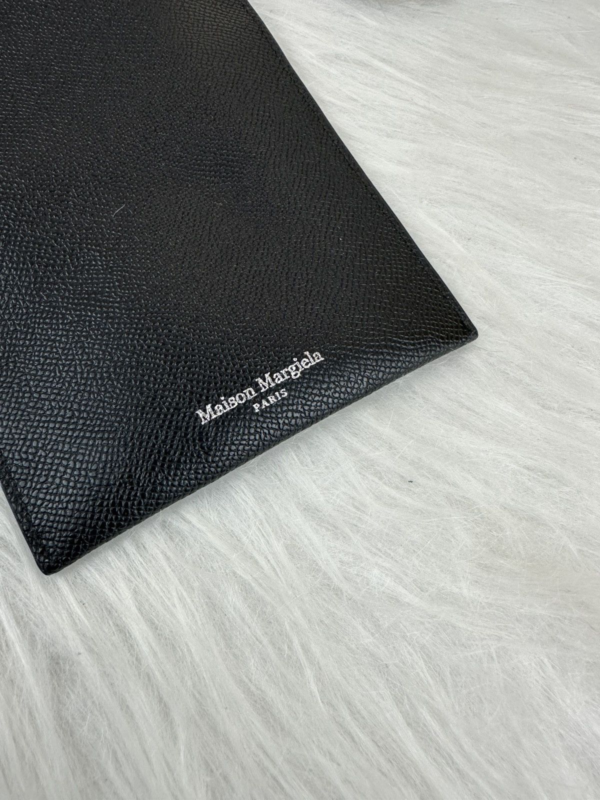 Maison Margiela Maison Margiela Four Stiches Phone Holder Bag Size ONE SIZE - 4 Thumbnail