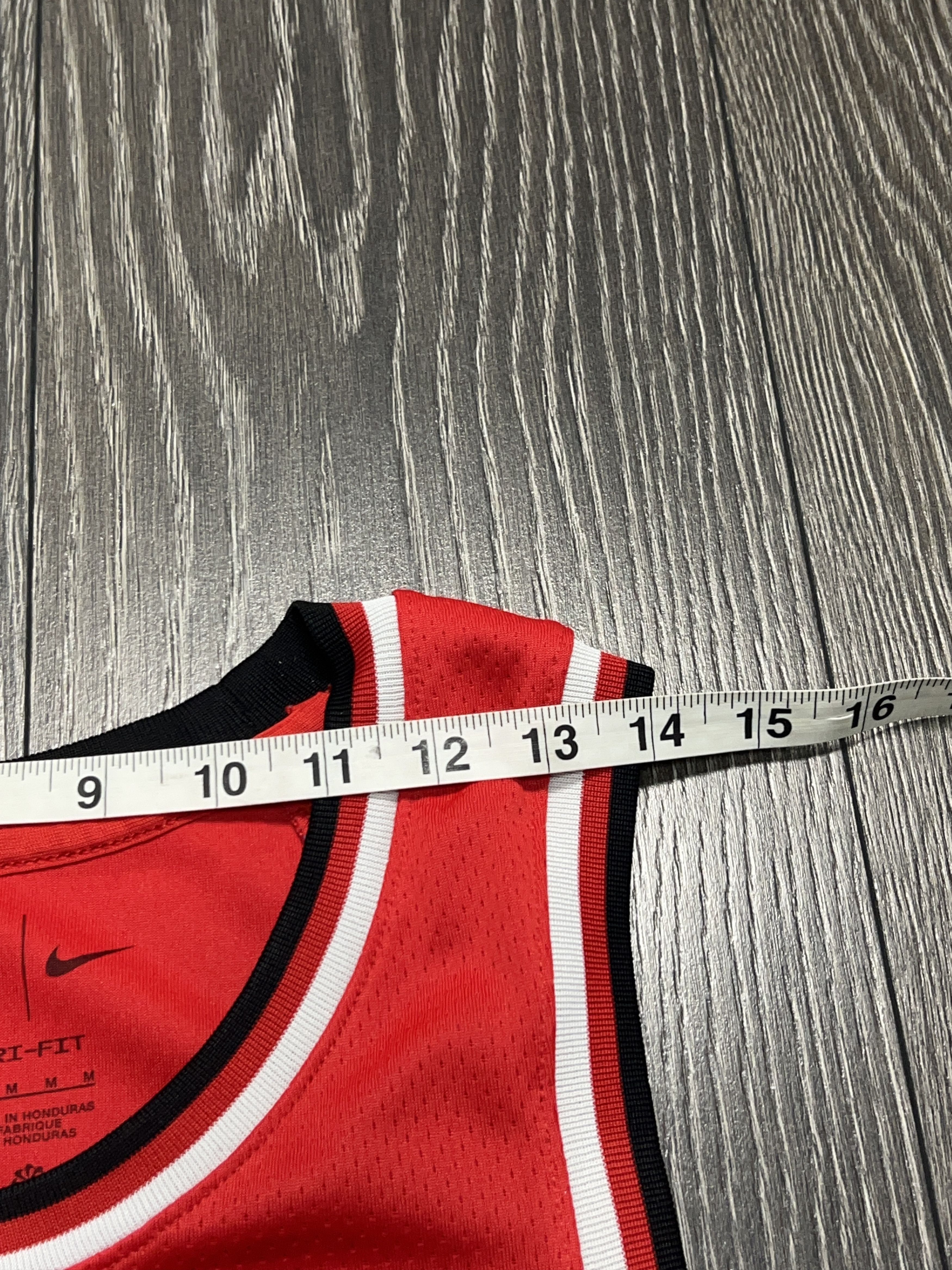 Nike Chicago Bulls #8 LAVINE NBA Swingman Basketball Jersey Shirt Size US L / EU 52-54 / 3 - 6 Thumbnail