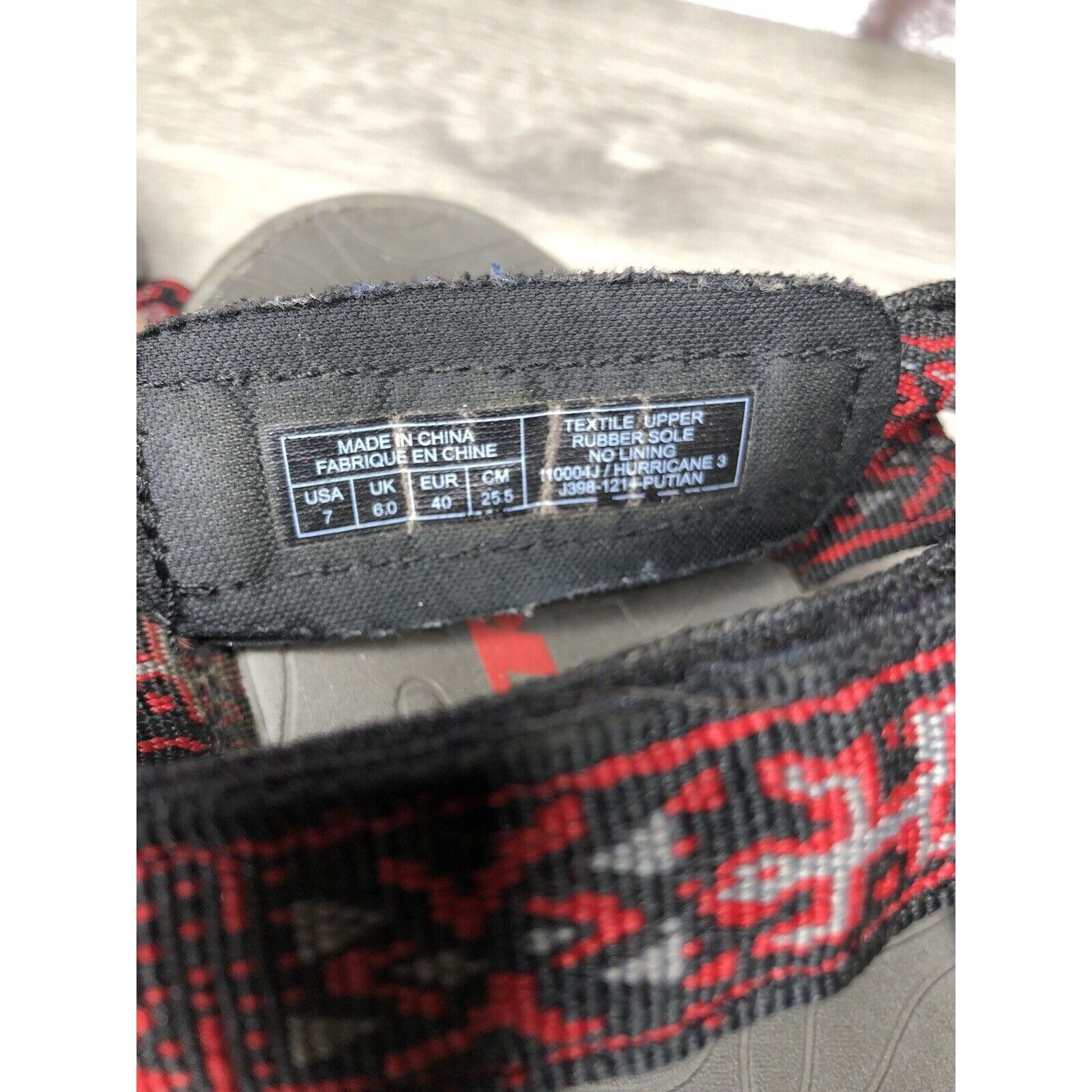 Teva Teva Hurricane 3 Red Black Lizard Print Nylon Strappy Hiking Size US 7 / EU 40 - 9 Thumbnail
