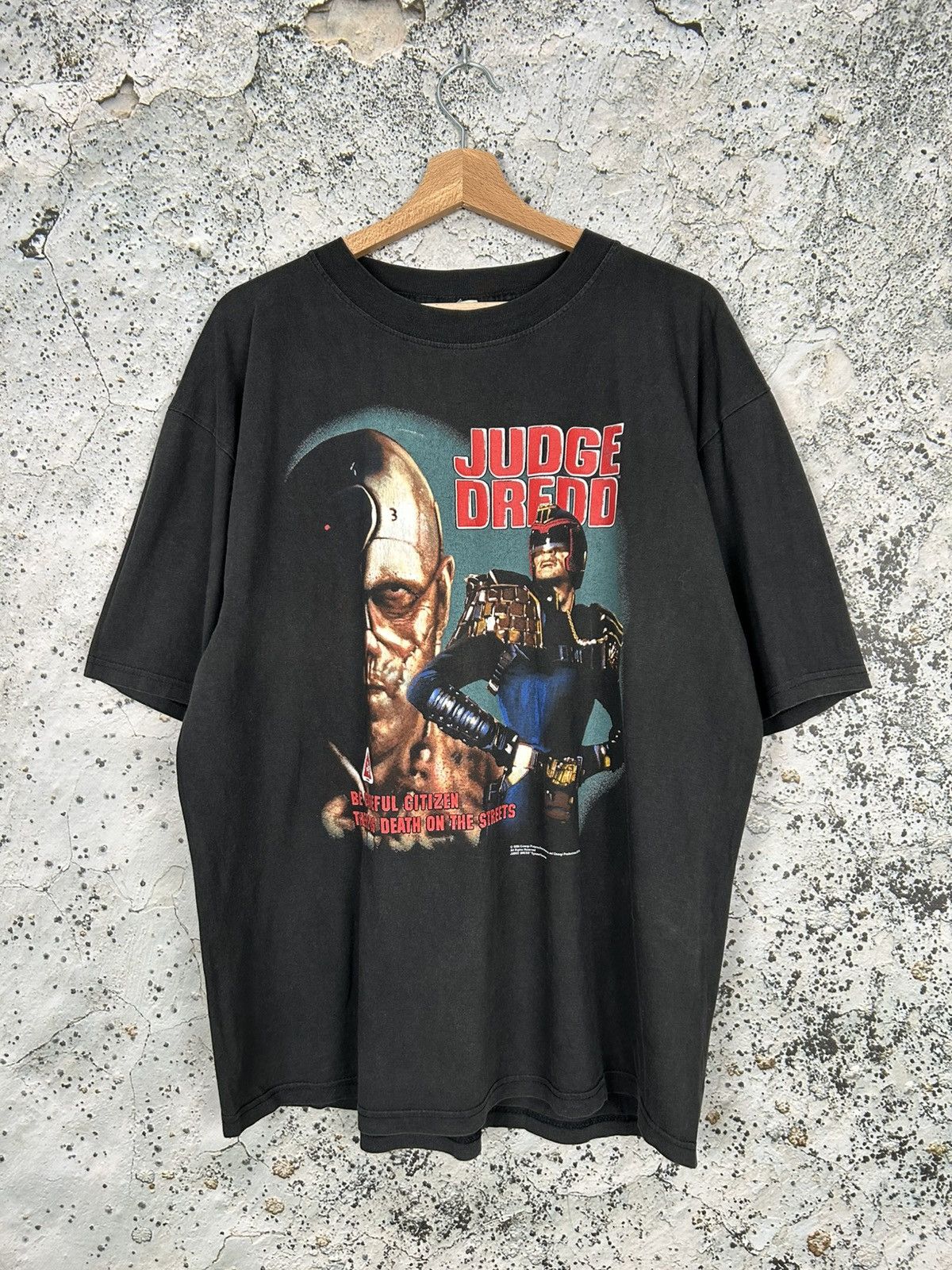 Vintage Judge Dredd 1995 Movie Graphic Tee Archive Rare