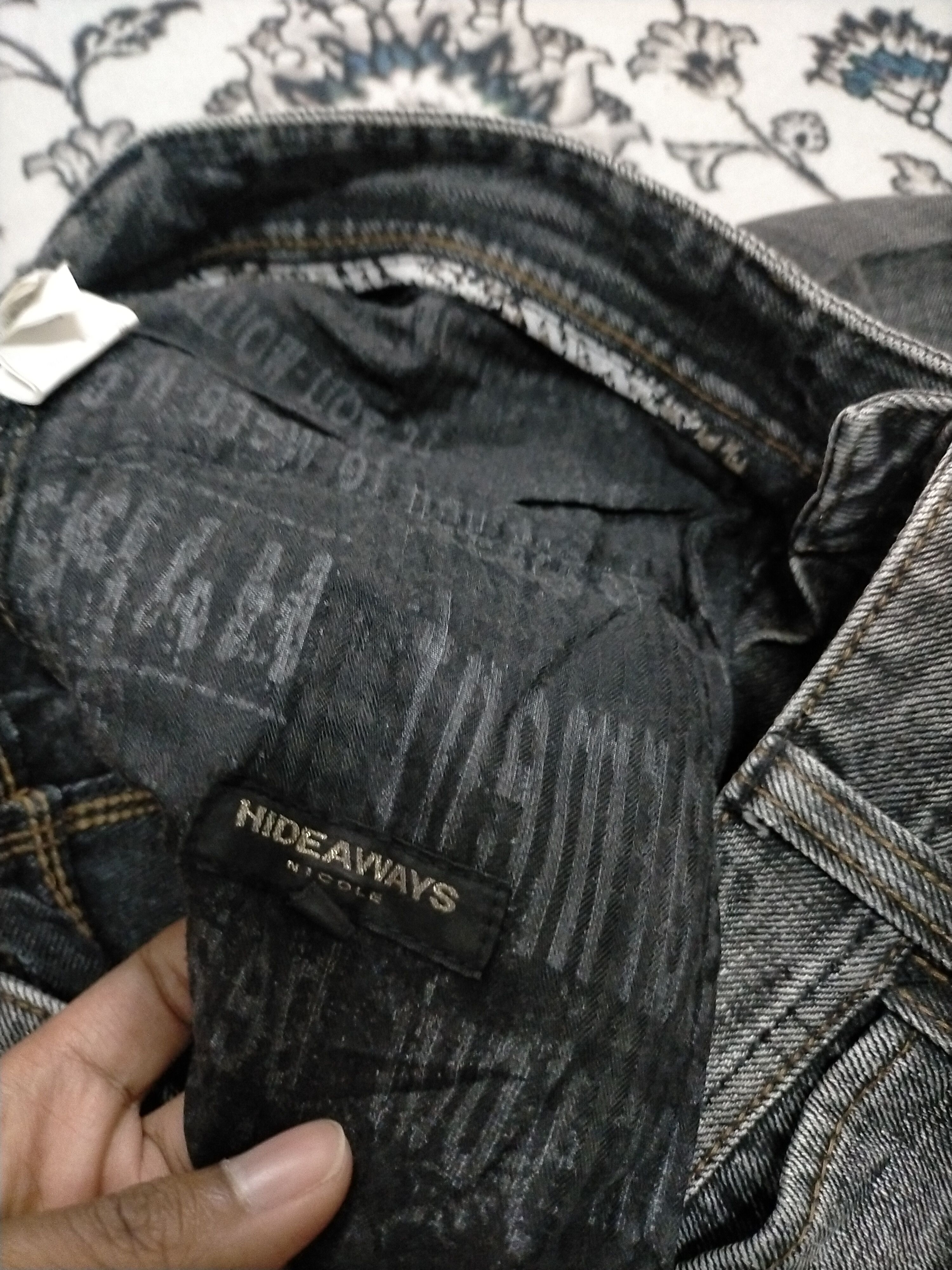 Beauty Beast 🔥Flare🔥 Nicole Distressed Ripped Rare Jeans Size US 31 - 9 Thumbnail