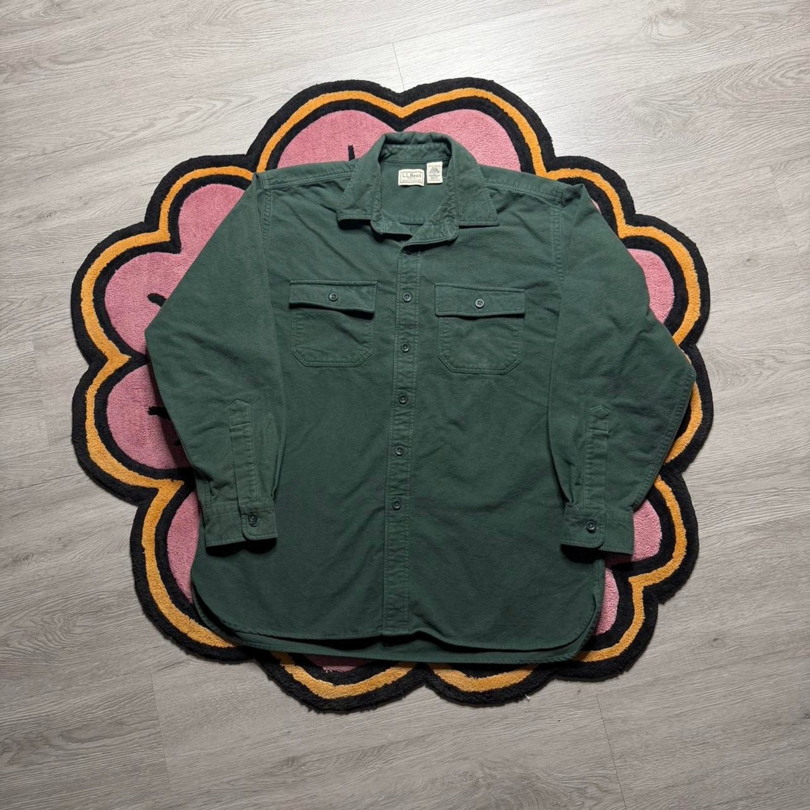 Eddie Bauer Eddie Bauer Casual Button Up Flannel Shirt Size Large Green Size US L / EU 52-54 / 3 - 1 Thumbnail