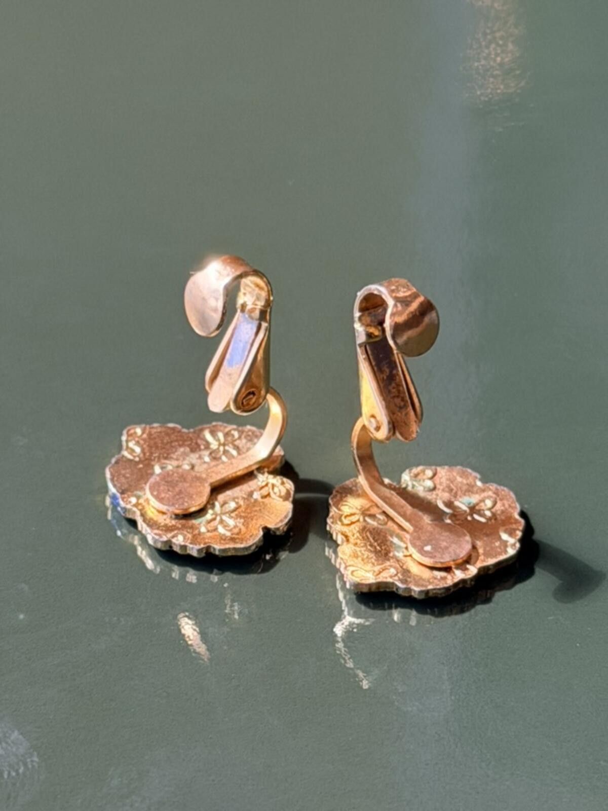 Other Vintage Blue Cloisonné Flower Clip Earrings Size ONE SIZE - 3 Thumbnail