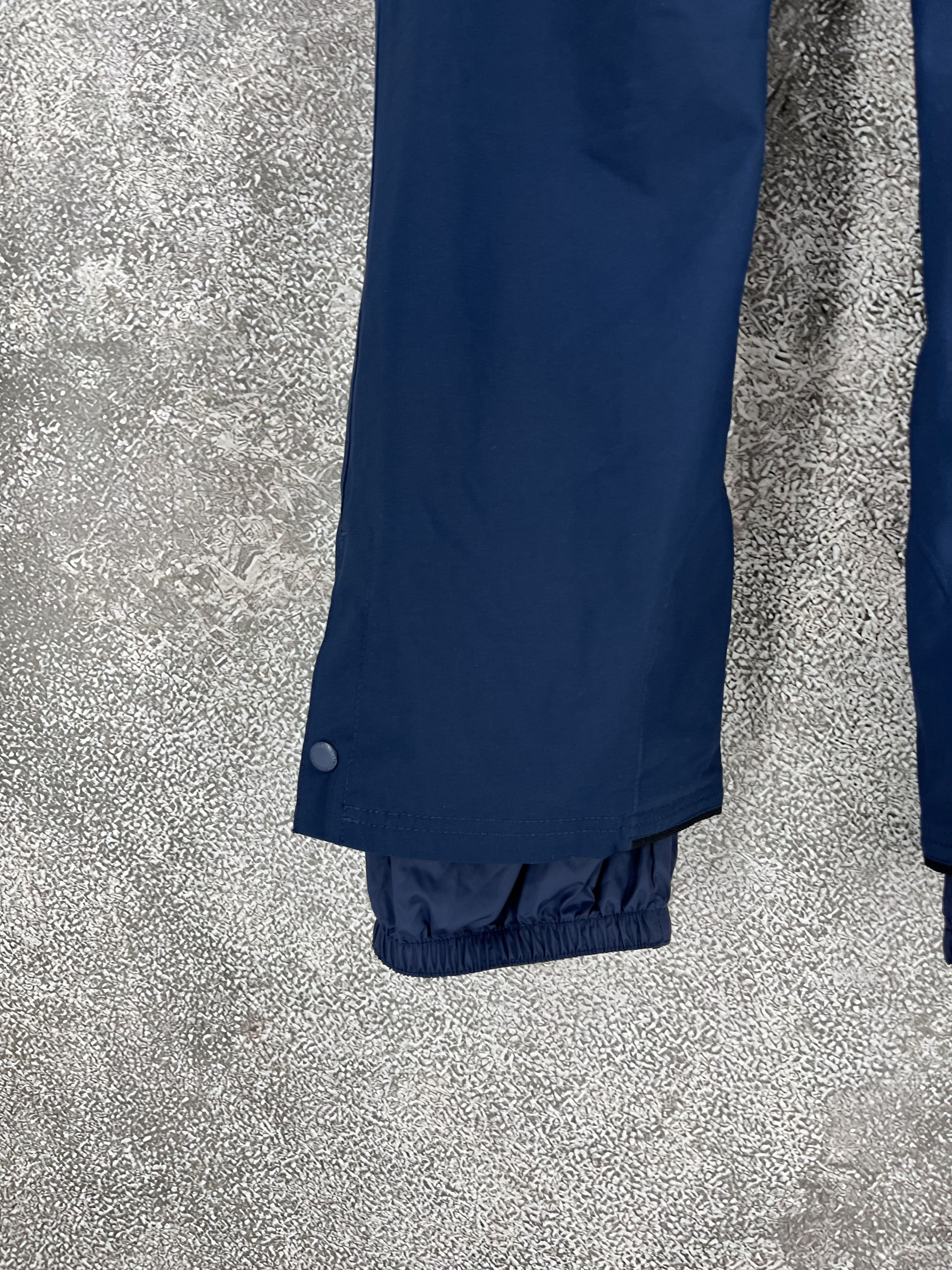O'Neill Sweatpants & Joggers Size 27" / US 4 / IT 40 - 8 Thumbnail